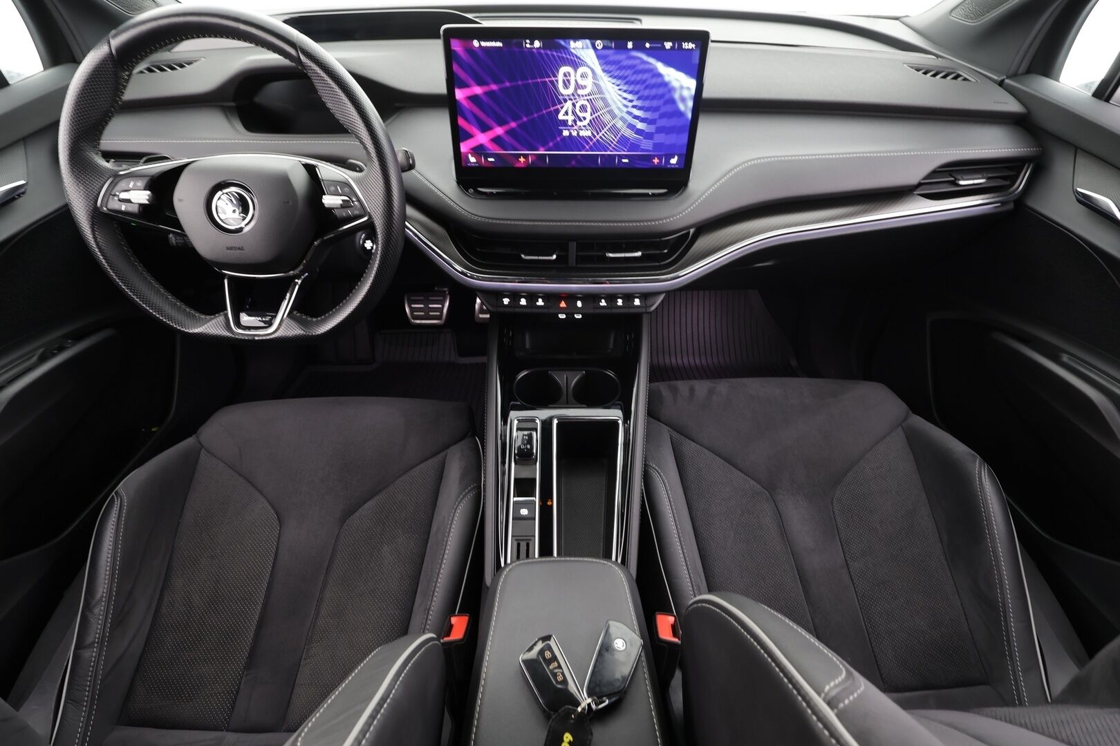 SKODA ENYAQ 2022 IV80 Sportline 82kWh * HUD / Matrix-Led / Lämpöpumppu / Muistipenkit /  P.Kamera / ACC / Navi / Keyless * - Merkkihuollettu / Kahdet Renkaat