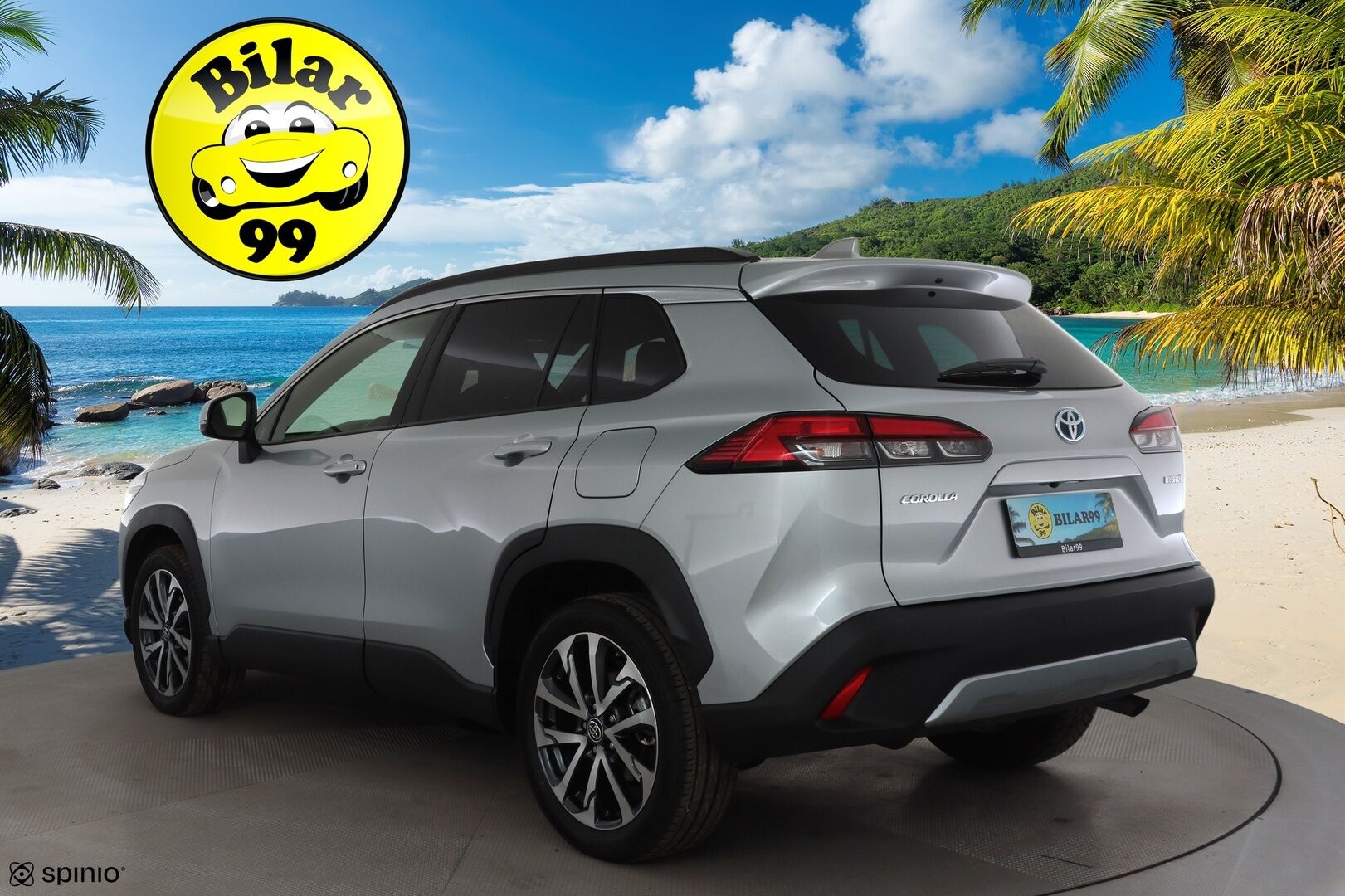 TOYOTA COROLLA CROSS 2024 2.0 Hybrid AWD-i Launch Edition * ACC / LED / P.kamera / Navi / Kaistavahti / Digimittaristo / Keyless * - Kahdet renkaat aluvanteilla - HULLUT AVAJAISHULINAT KORKOTARJOUS 3,29 %