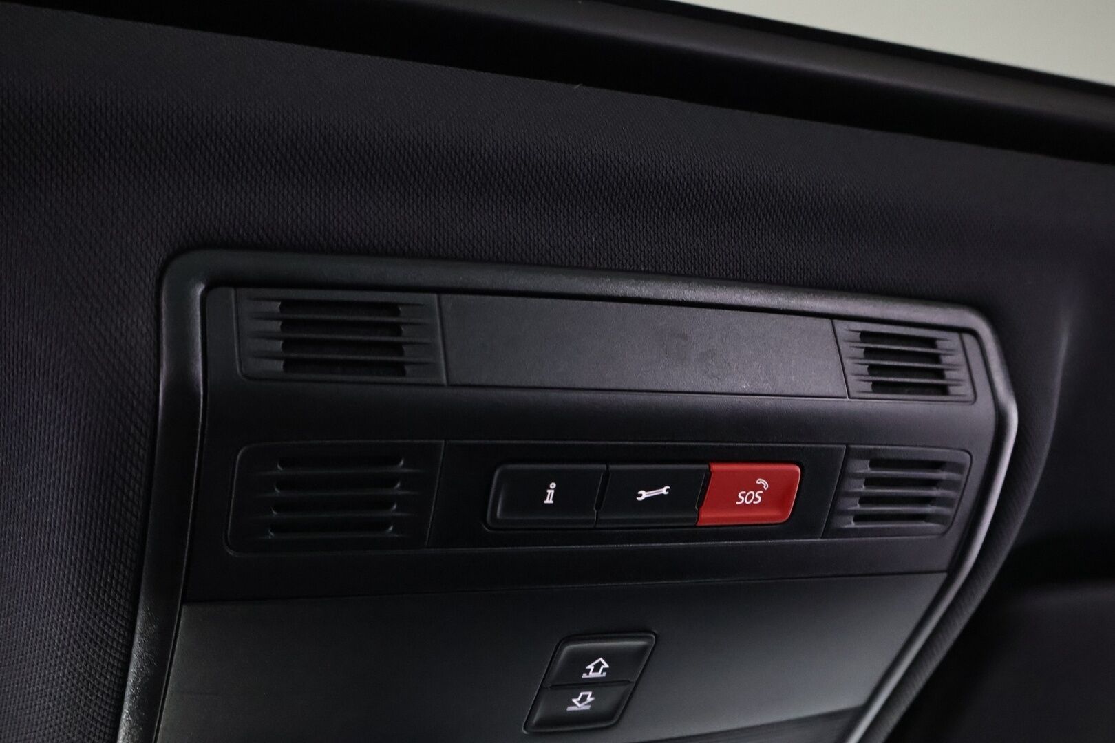 SKODA SUPERB 2022 iV Combi 1.4TSI Sportline DSG - Webasto | Adapt.Vakkari | Panorama | Canton | 360-Kamera | Matrix LED | Nahkasisusta | Muistipenkit | SUPERVARUSTEET!