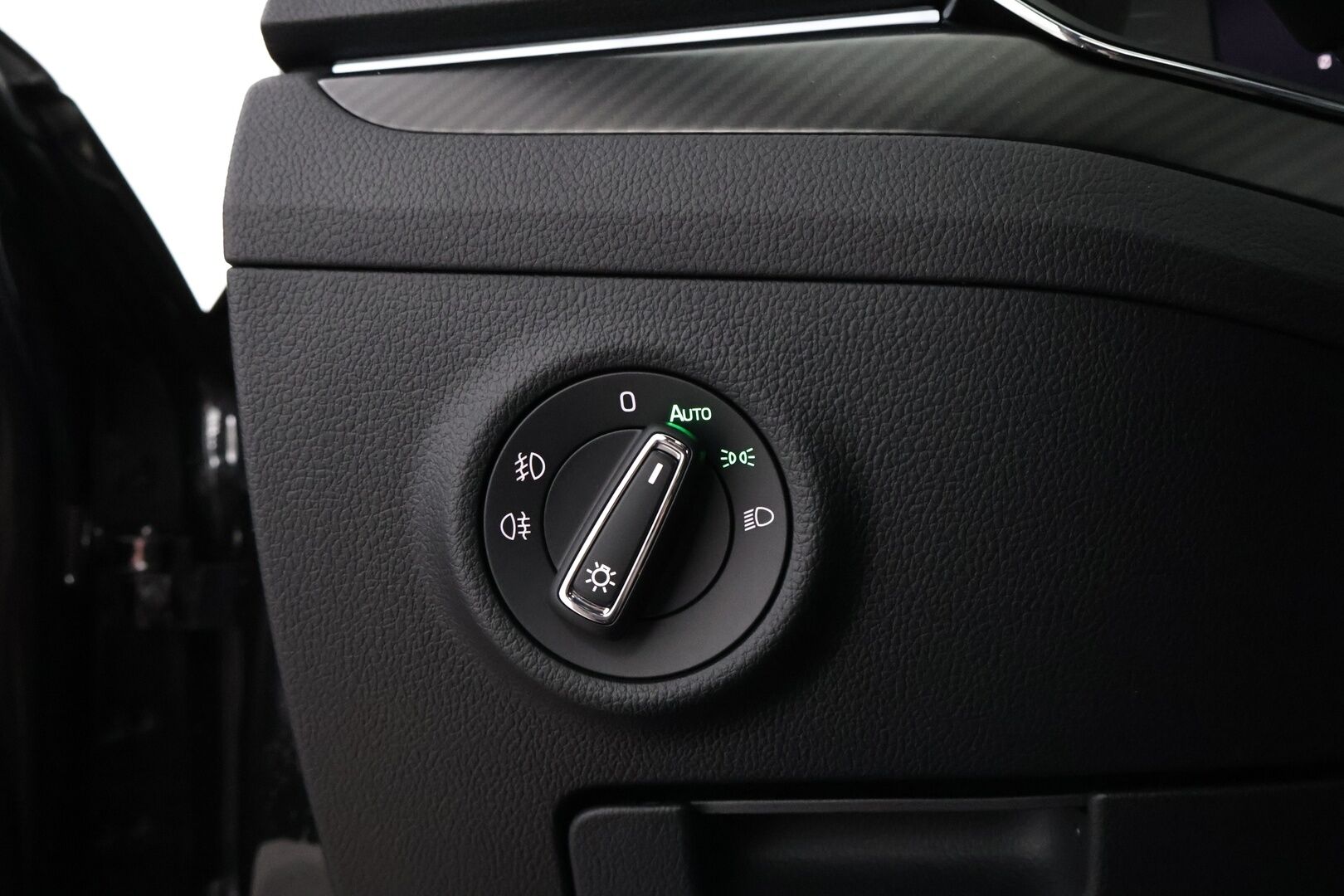 SKODA SUPERB 2022 iV Combi 1.4TSI Sportline DSG - Webasto | Adapt.Vakkari | Panorama | Canton | 360-Kamera | Matrix LED | Nahkasisusta | Muistipenkit | SUPERVARUSTEET!