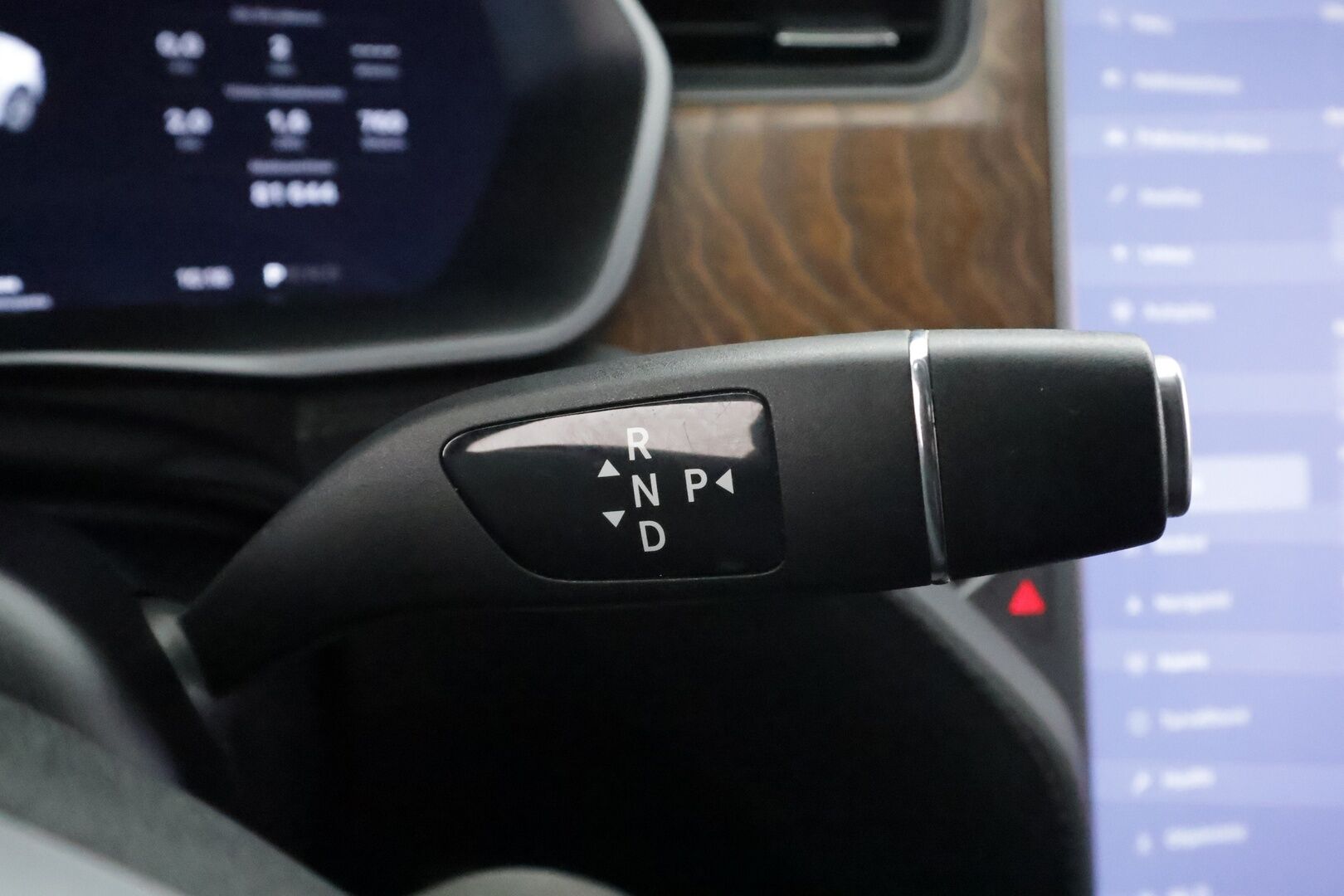 TESLA MODEL S 2019 Standard Range AWD - * Lasikatto | ACC | LED | P.kamera | Muistipenkki | Premium Audio | Navi | Kaistvahti *