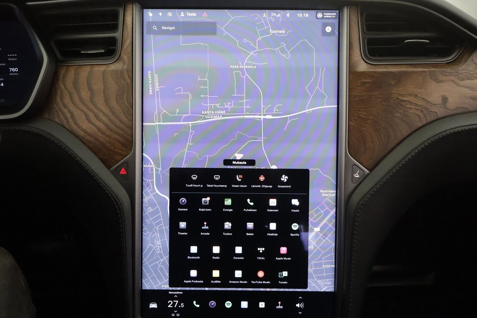 TESLA MODEL S 2019 Standard Range AWD * Lasikatto / ACC / LED / P.kamera / Muistipenkki / Premium Audio / Navi / Kaistavahti * - Ilma-alusta 