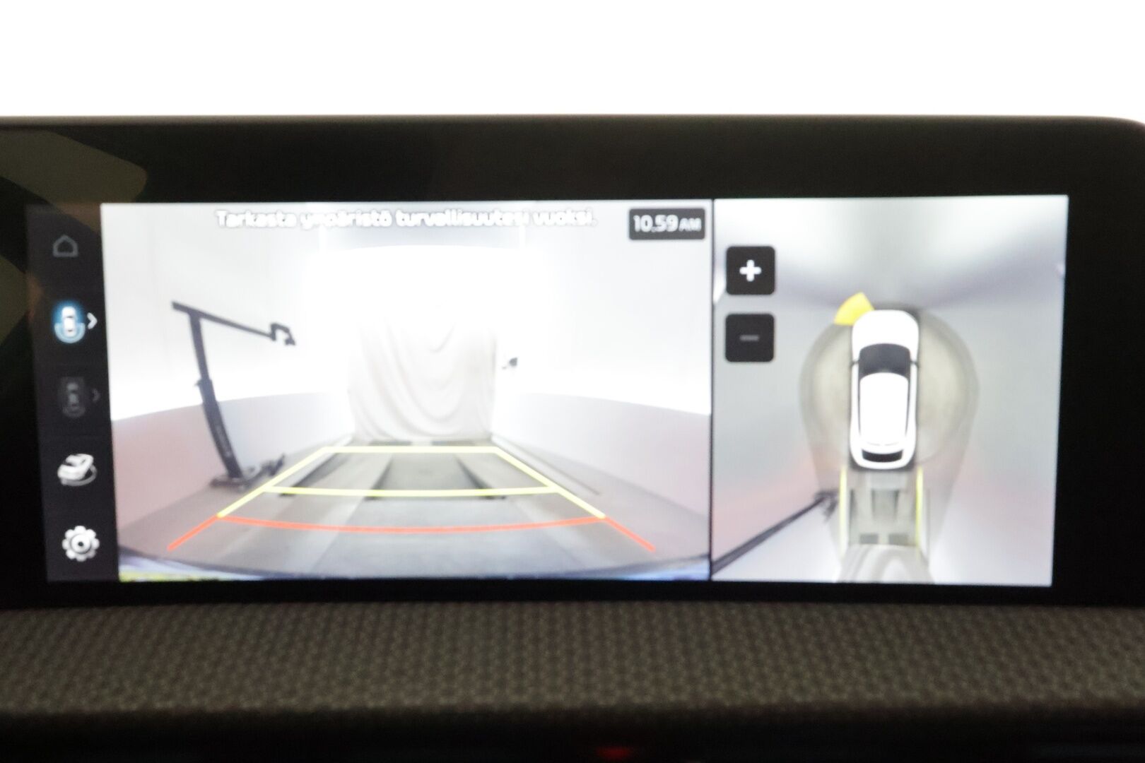 KIA EV6 2022 77kWh Plus 218hv * ACC / 360° / ILP / LED / Navi / Muistipenkki / Ilmastoidut nahat / KeylessGo * - Kahdet renkaat aluvanteilla / Merkkihuollettu