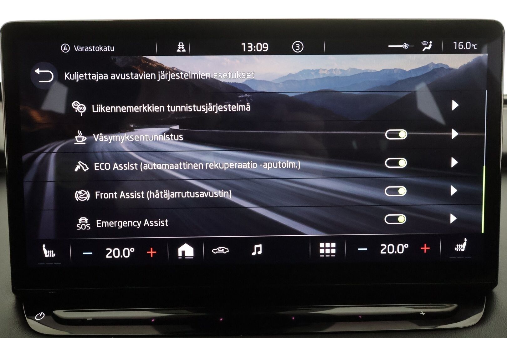 SKODA ENYAQ 2022 IV80X Sportline *HUD / ILP / Muistipenkki / 360° kamera / ACC / Matrix-LED / Navi / Kaistavahti* - Akku kuntotarkastettu / Merkkihuollettu / Kahdet renkaat 