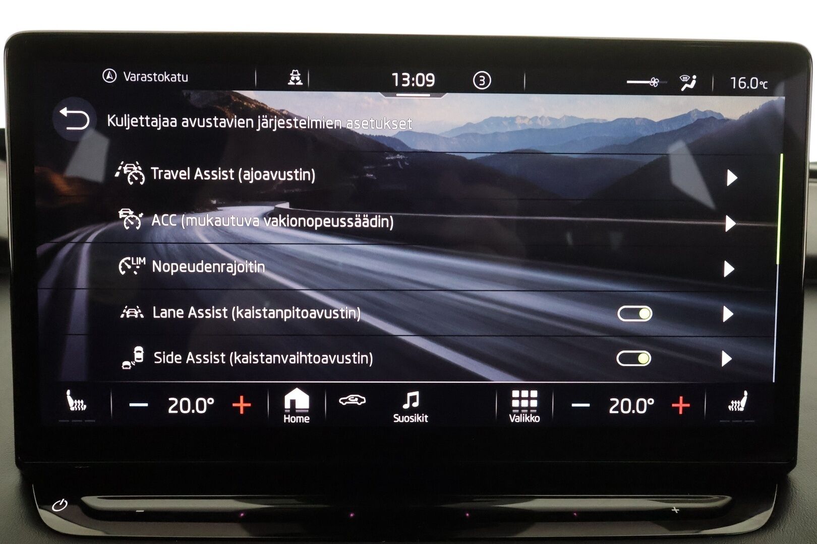 SKODA ENYAQ 2022 IV80X Sportline *HUD / ILP / Muistipenkki / 360° kamera / ACC / Matrix-LED / Navi / Kaistavahti* - Akku kuntotarkastettu / Merkkihuollettu / Kahdet renkaat 