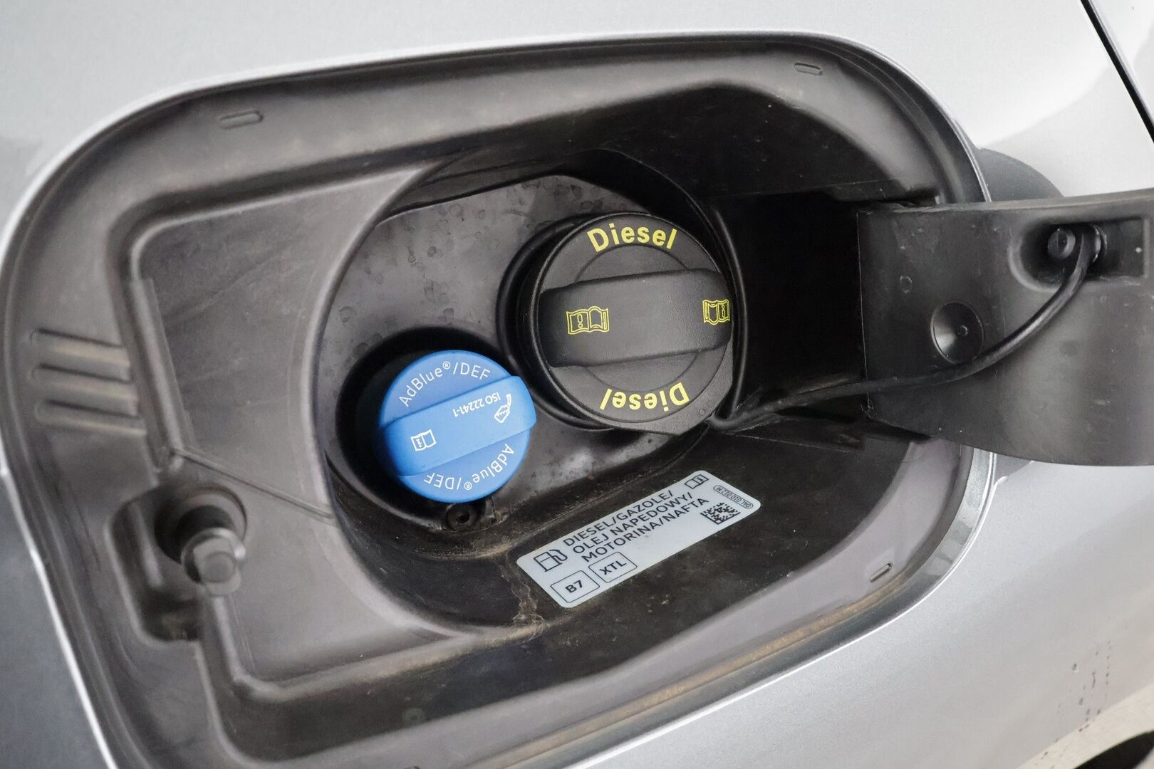 SKODA OCTAVIA 2025 2.0TDI 110kW Style DSG / Facelift / ACC / Webasto / 360°-kamera / Ilmastoidut muistinahat / Canton / Digimittari / Vetokoukku - Merkkihuollettu 