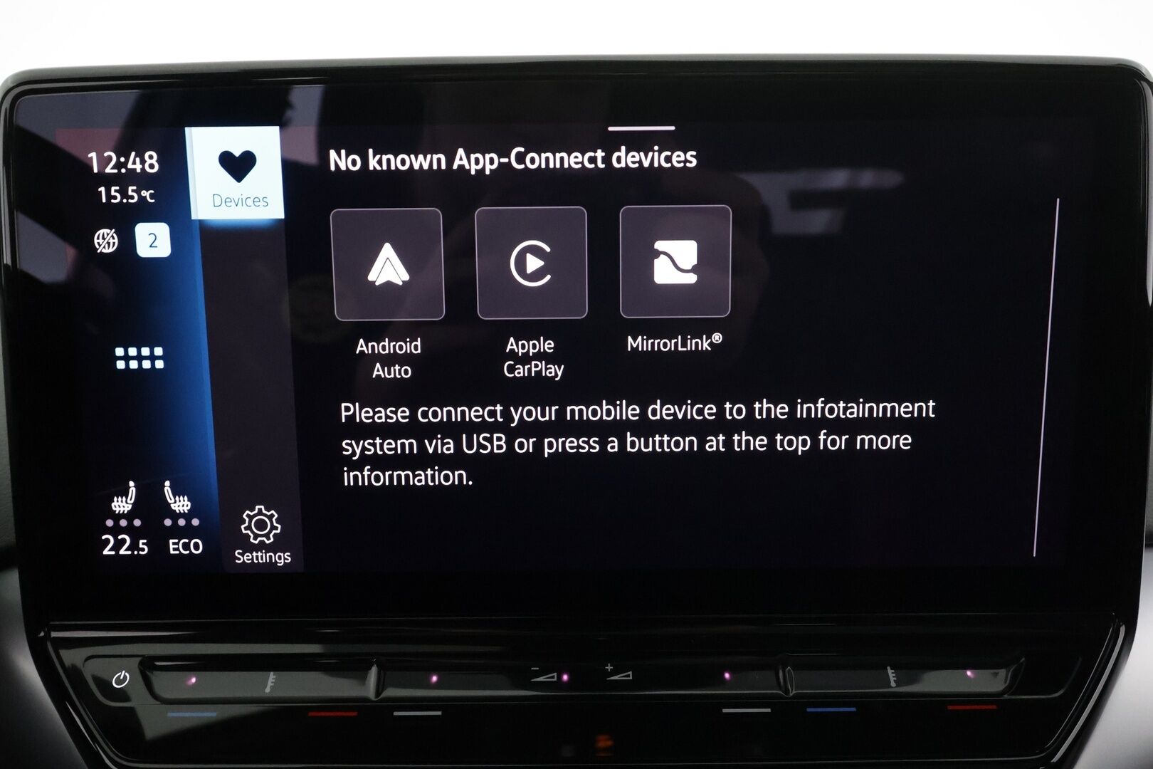 VOLKSWAGEN ID.4 2021 150 kW 1st MAX  * ILP / HUD / IQ Light / ACC / 360 Kamera / Koukku / Lasikatto * - Akku kuntotarkastettu / Merkkihuollettu / Koti & Kauppalaturi