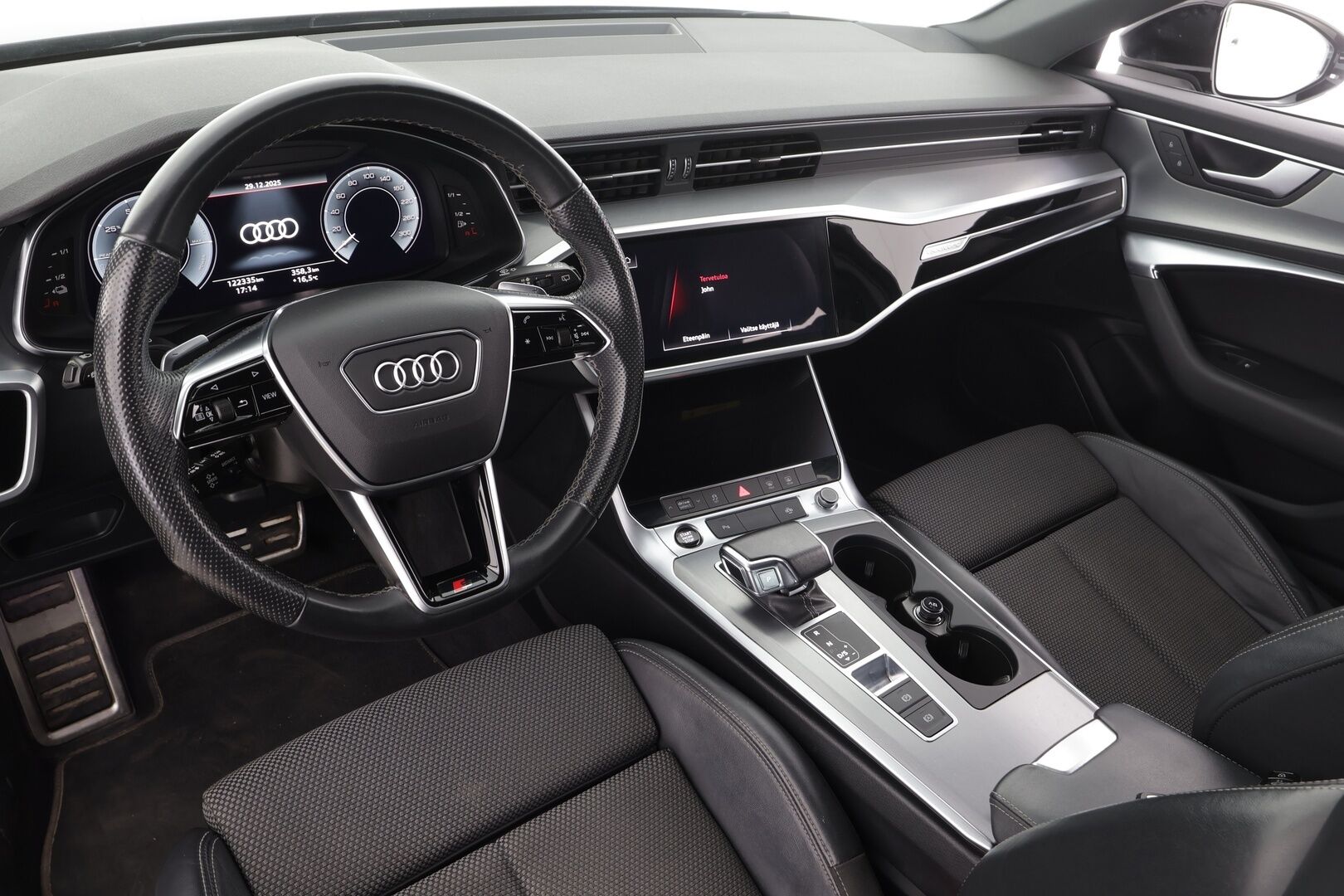 AUDI A6 2023 Sedan Business Sport 50 TFSI e quattro Stronic Electrified Edition * ACC / LED / P.tutkat / Sportpenkit / Navi * - Akku kuntotarkastettu / Koukku / 2x Latauskaapelit / Kahdet renkaat aluvanteilla 