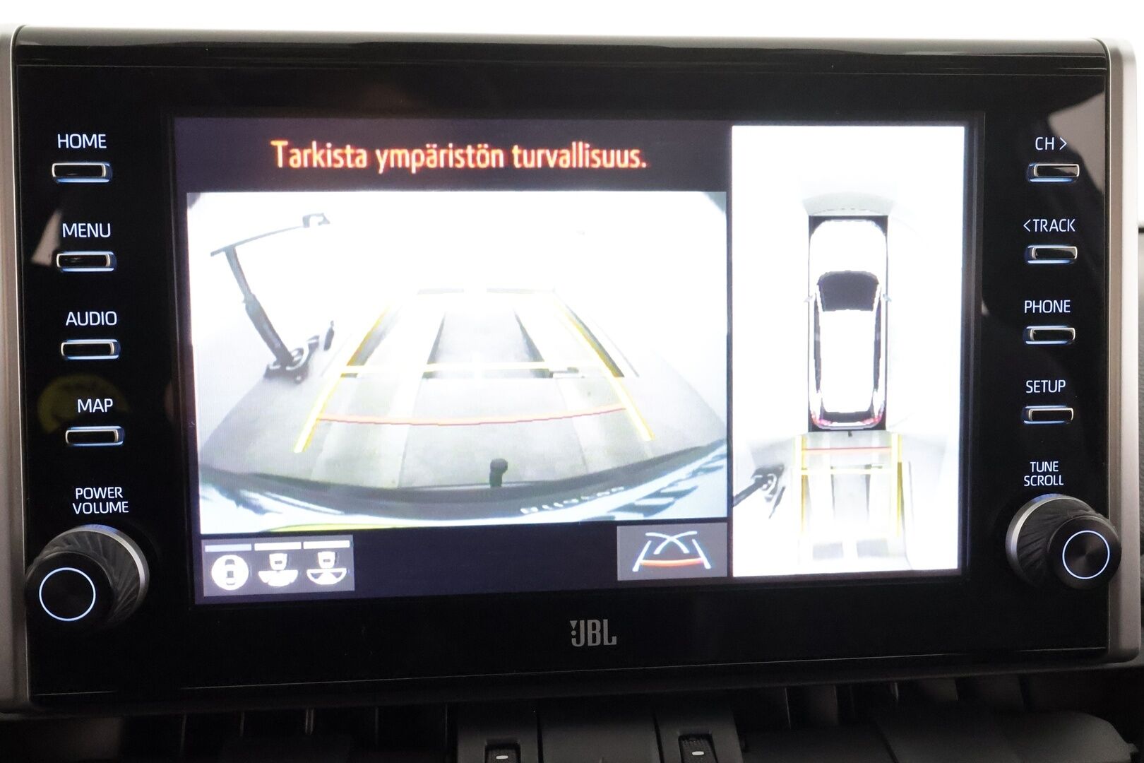 TOYOTA RAV4 PLUG-IN 2020 2.5 Hybrid AWD-i Premium * Webasto / Koukku / Panorama / ACC / JBL / LED / 360° / Ilmastoitu Muistipenkki / Keyless * - 2x Latauskaapelit / Kahdet renkaat aluvanteilla / * HUIPPU VARUSTEILLA *