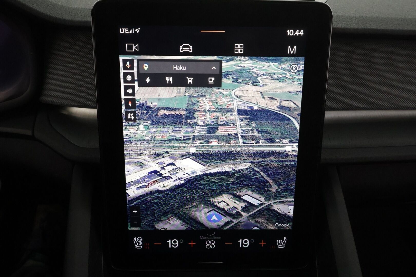 POLESTAR 2 2023 Long Range Dual Motor Performance, 350kW * H&K / Lasikatto / ILP / ACC / LED / 360 / Sportpenkki Muistilla * - Akku kuntotarkastettu / 2x Latauskaapelit / Merkkihuollot