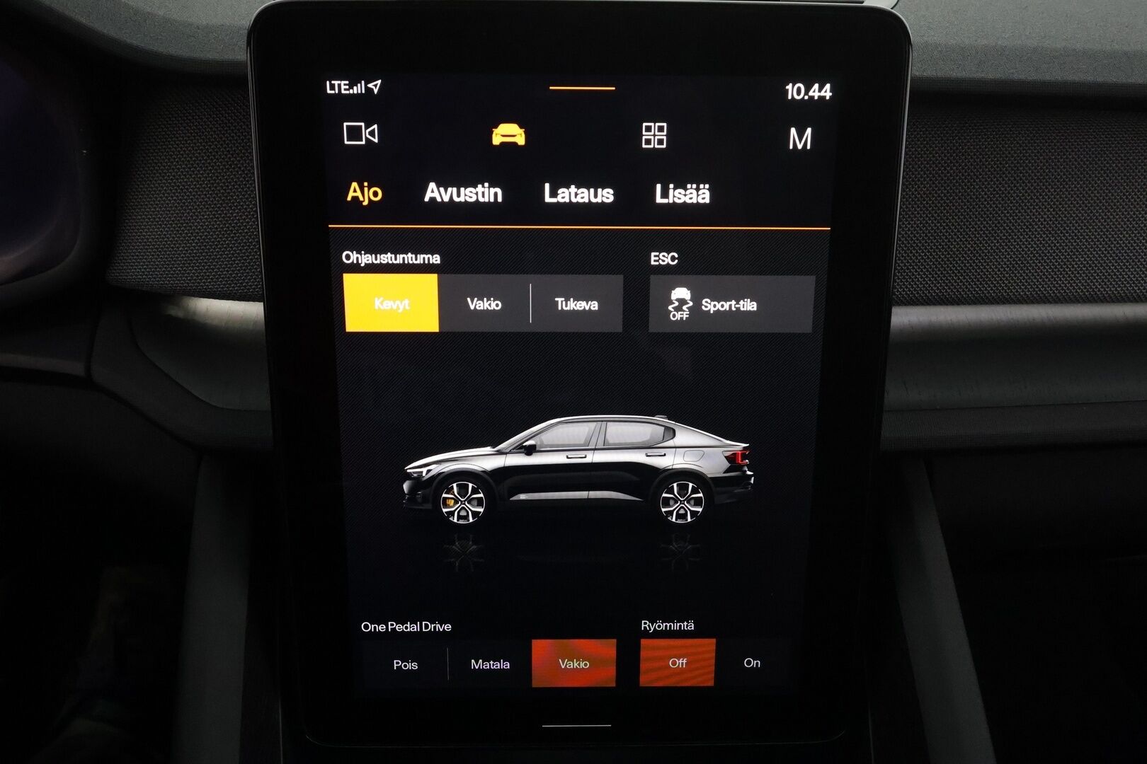 POLESTAR 2 2023 Long Range Dual Motor Performance, 350kW * H&K / Lasikatto / ILP / ACC / LED / 360 / Sportpenkki Muistilla * - Akku kuntotarkastettu / 2x Latauskaapelit / Merkkihuollot