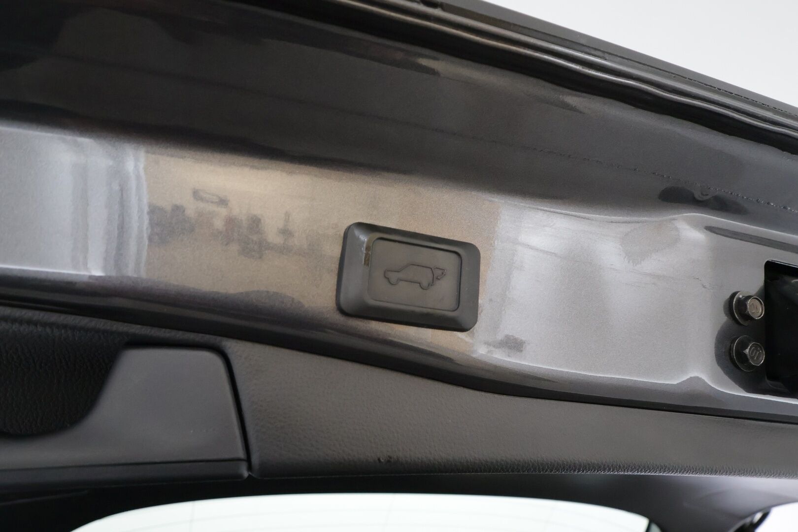 TOYOTA RAV4 2024 2.5 Hybrid AWD-i Active * ACC / LED / P.Kamera / Kaistavahti / Digimittaristo / Keyless * - Kahdet renkaat aluvanteilla 