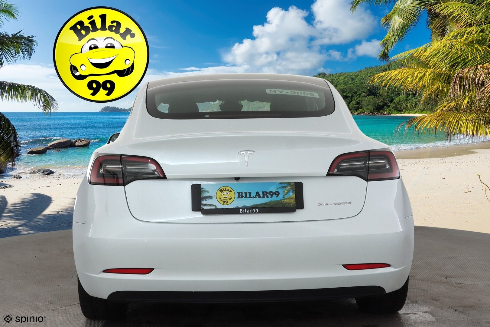 TESLA MODEL 3 2023 Long Range AWD * ILP / Lasikatto / ACC / Matrix-LED / P.kamera / Muistipenkki / Premium Audio * - 2x Latauskaapelit / Kahdet renkaat