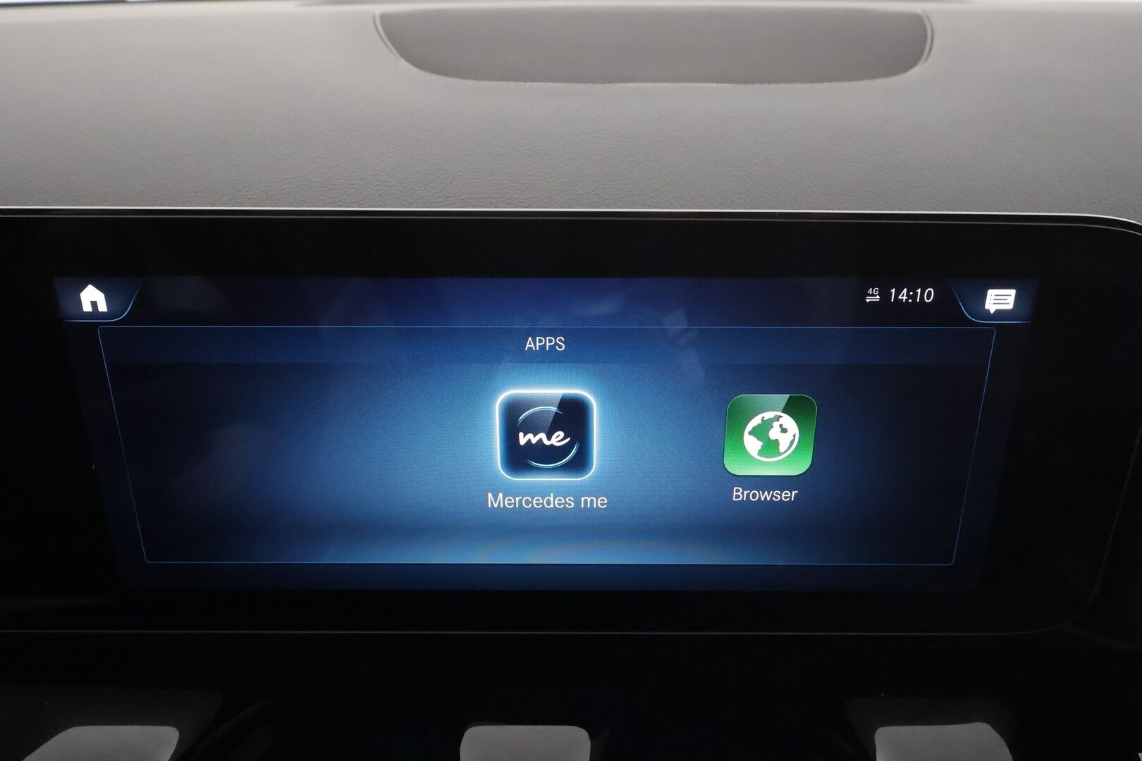 MERCEDES-BENZ EQA 2022 300 4matic Progressive * Distronic+ / P.kamera / LED / Navi / Widescreen / Midline / Puolinahat / KeylessGo * - SOH 97,9% - HULLUT AVAJAISHULINAT KORKOTARJOUS 3,29 %