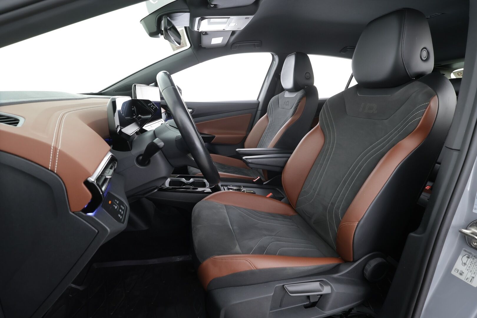 VOLKSWAGEN ID.4 2022 Pro Performance 150 kW * HUD / Koukku / ILP / ACC / LED / P.Kamera / Navi / Kaistavahti * - Kahdet renkaat 