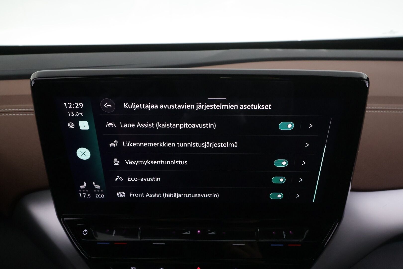 VOLKSWAGEN ID.4 2023 150kW 82kWh Top Sport Plus * ILP / ACC / Kaistavahti / LED / Koukku / Hierovat sporttipenkit muistilla / APP-connect * - Merkkihuollettu / Kahdet renkaat - HULLUT AVAJAISHULINAT KORKOTARJOUS 3,29 %