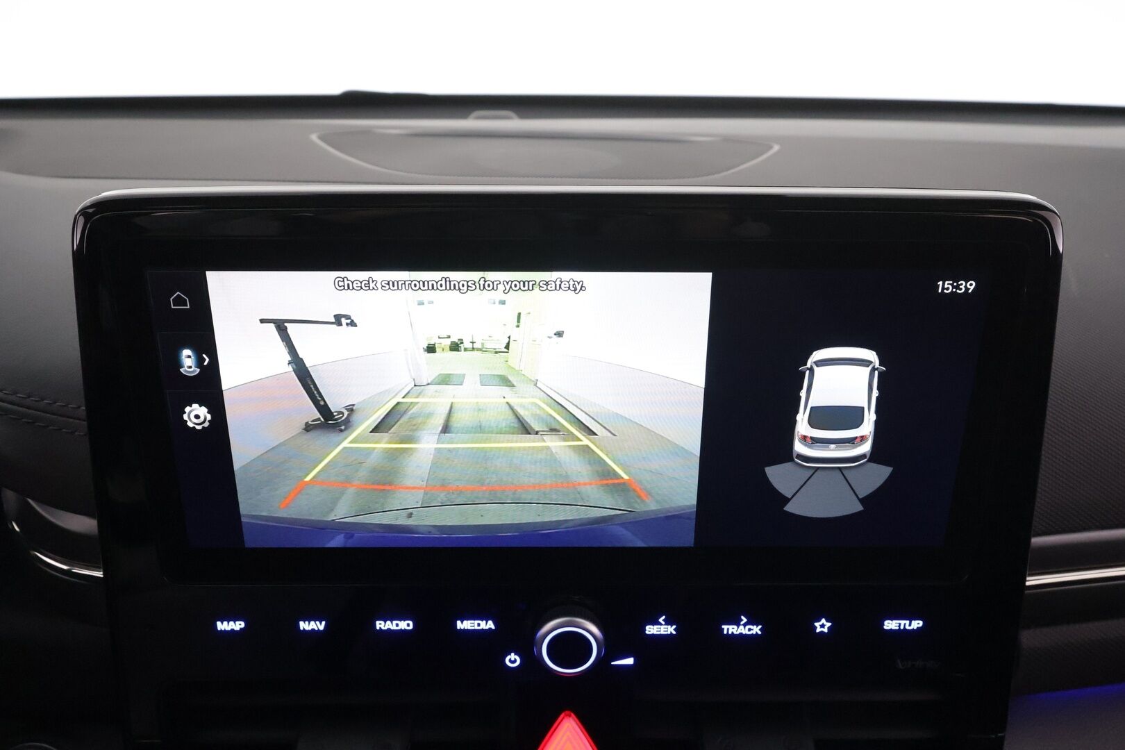 HYUNDAI IONIQ ELECTRIC 2021 MY21 38 kWh 136 hv Style * ILP / Koukku / ACC / LED / P.Kamera / Navi / Kaistavahti / Keyless * - 2x Latauskaapelit / Merkkihuollot