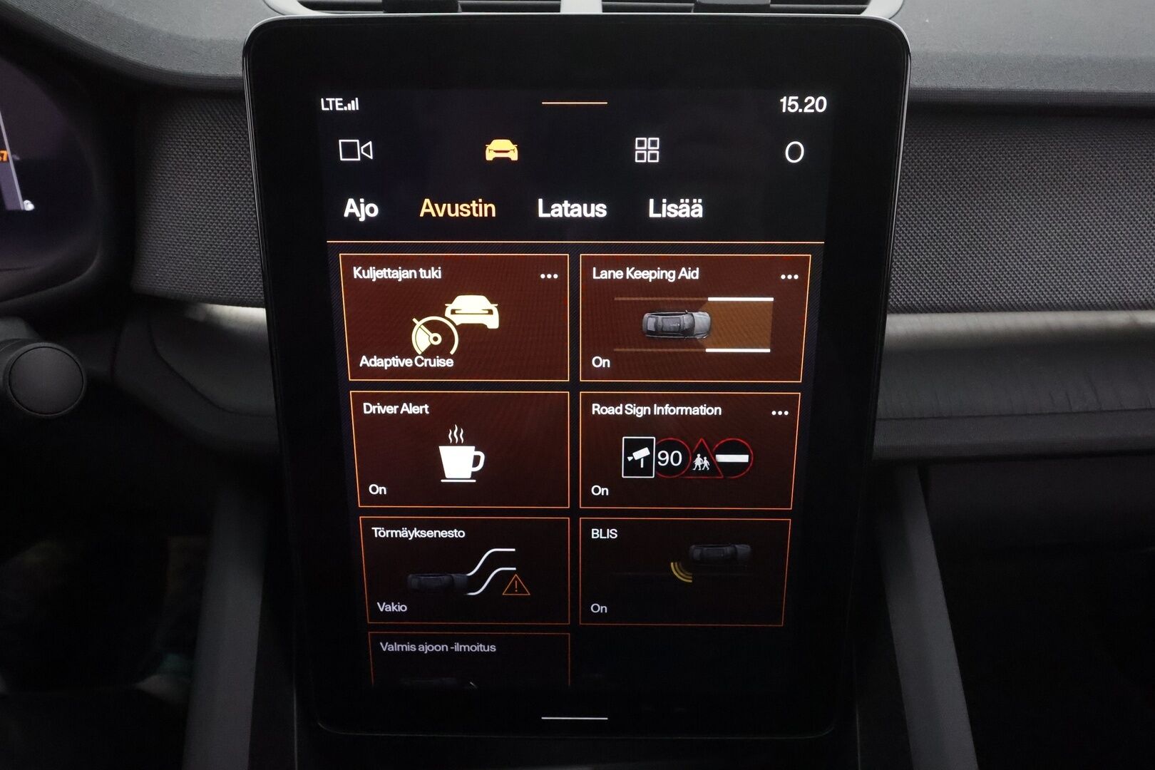 POLESTAR 2 2023 Long Range Dual Motor * Koukku / ILP / H&K / 360° / LED / ACC / Lasikatto / Sportpenkki Muistilla / Navi * - 2x Latauskaapelit / Kahdet renkaat 