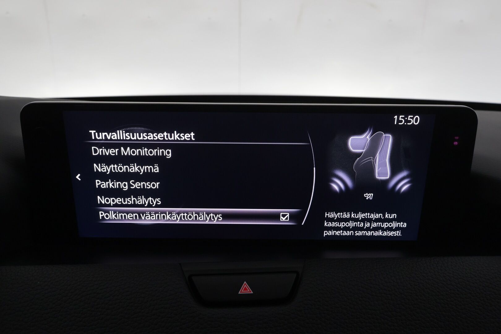 MAZDA CX-60 2023 2.5 PHEV 8AT AWD PR Homura * Bose / ACC / LED / P.Kamera / Ilmastoitu Muistipenkki / 360 / Kaistavahti * - Panorama / Kahdet renkaat aluvanteilla