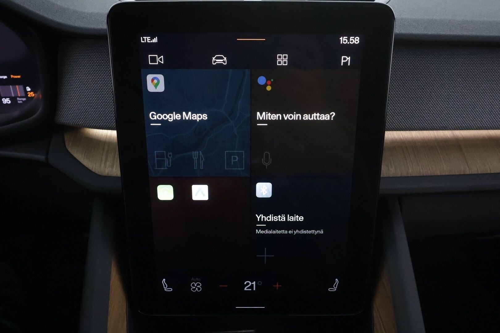 POLESTAR 2 2022 Long Range Dual Motor * Pilot&Plus / ILP / H&K / 360° / Pixel-LED / ACC / Lasikatto / Sportpenkki Muistilla / Koukku * - 2x Latauskaapelit / Kahdet renkaat 