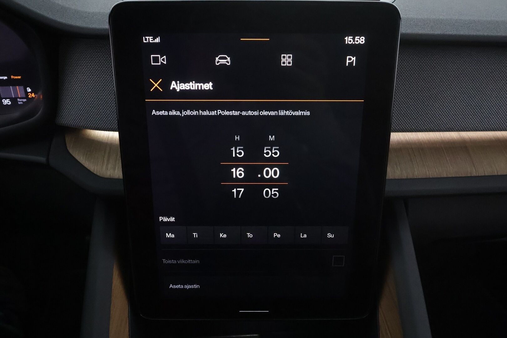 POLESTAR 2 2022 Long Range Dual Motor * Pilot&Plus / ILP / H&K / 360° / Pixel-LED / ACC / Lasikatto / Sportpenkki Muistilla / Koukku * - 2x Latauskaapelit / Kahdet renkaat 