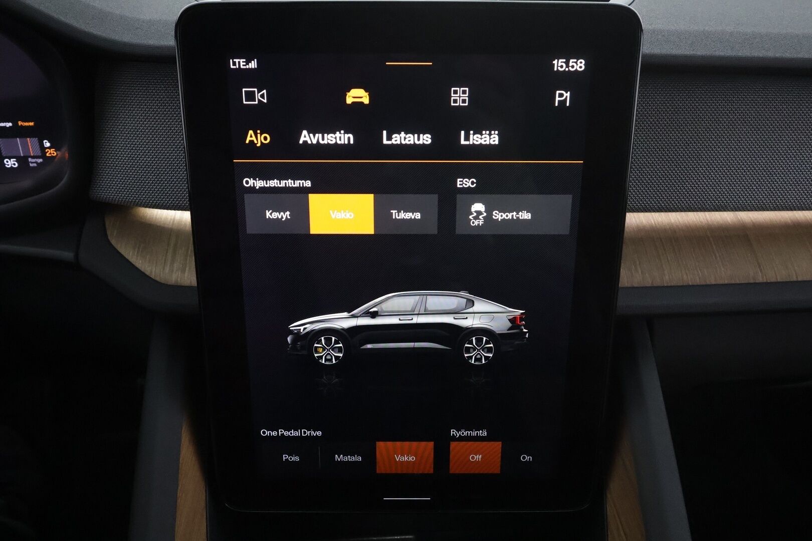 POLESTAR 2 2022 Long Range Dual Motor * Pilot&Plus / ILP / H&K / 360° / Pixel-LED / ACC / Lasikatto / Sportpenkki Muistilla / Koukku * - 2x Latauskaapelit / Kahdet renkaat 