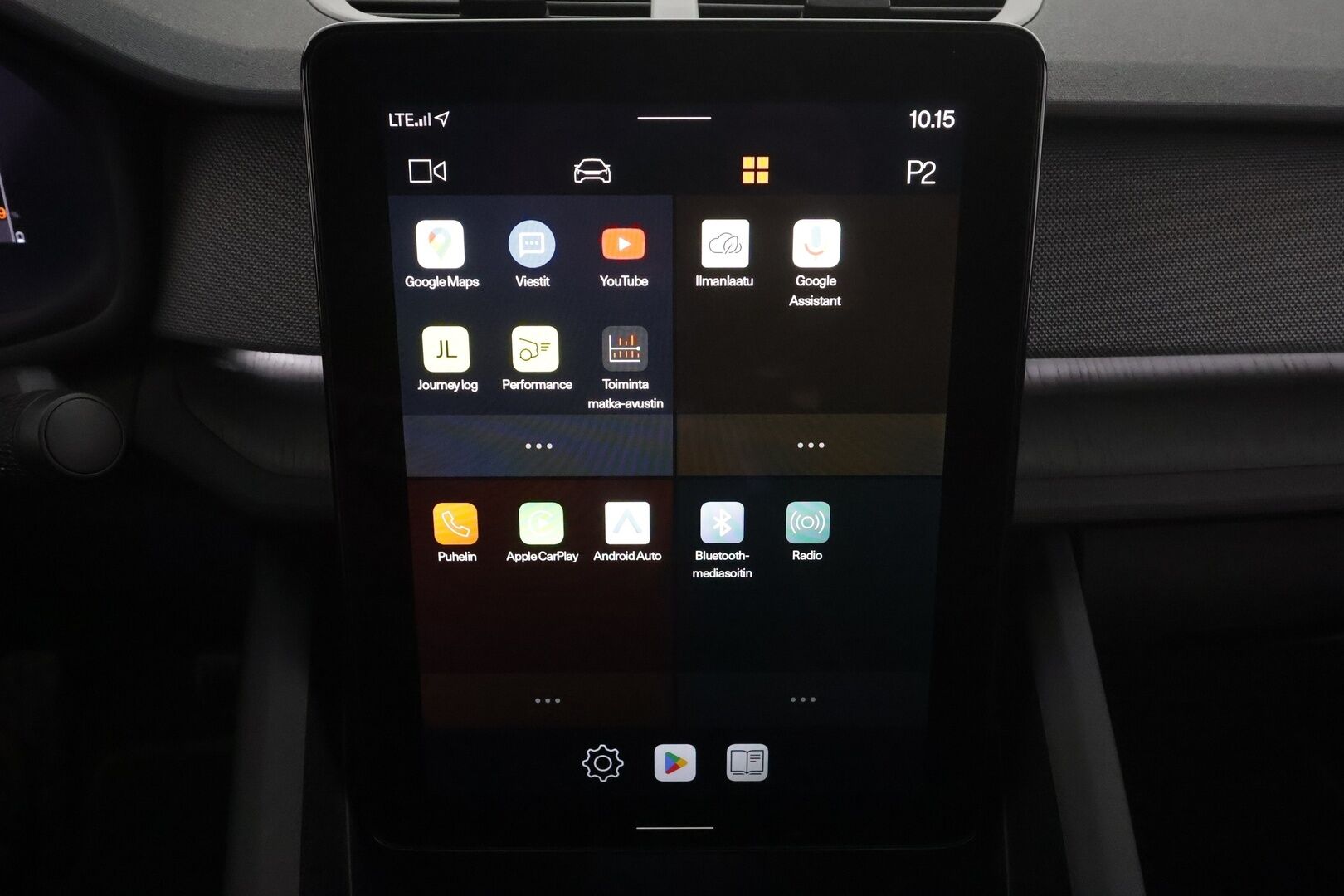 POLESTAR 2 2024 Long Range Dual Motor Performance, 350kW * Lasikatto / ILP / ACC / Pixel-LED / 360 / Sportpenkki Muistilla * - H&K / Pilot&Plus / Kahdet renkaat aluvanteilla / Merkkihuollot 