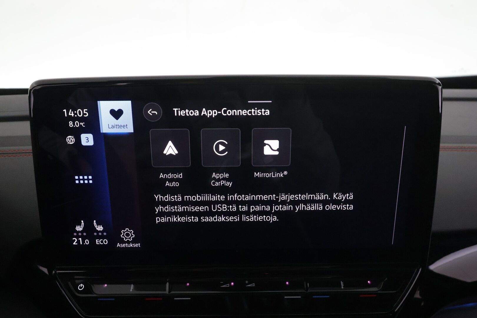 VOLKSWAGEN ID.5 2023 GTX 4MOTION Business * Koukku / ILP / Lasikatto / ACC / Matrix-LED / P.Kamera / Hierovat Sportpenkit Muistilla * - 2x Latauskaapelit / Kahdet renkaat 