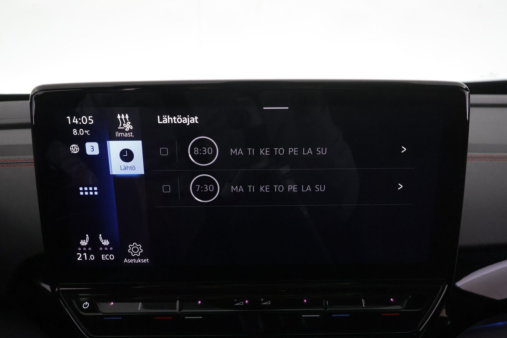 VOLKSWAGEN ID.5 2023 GTX 4MOTION Business * Koukku / ILP / Lasikatto / ACC / Matrix-LED / P.Kamera / Hierovat Sportpenkit Muistilla * - 2x Latauskaapelit / Kahdet renkaat 