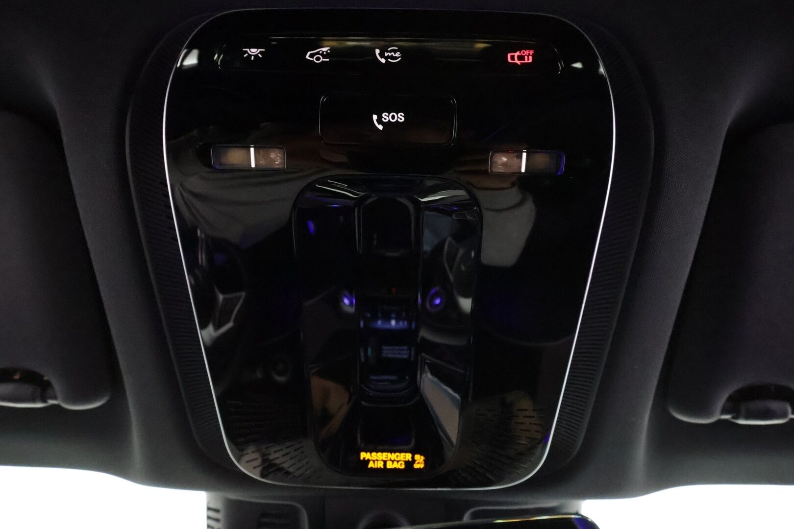 MERCEDES-BENZ EQE 2024 300 * ALV / Nahkasisusta / Distronic Pro / Lämpöpumppu / Muistipenkit / LED / KeylessGo / Sähköluukku / Comand Navi / LED - Kahdet renkaat aluvanteilla / Merkkihuollettu / Juuri tullut Tampereelle! - HULLUT AVAJAISHULINAT KORKOTARJOUS 3,29 %