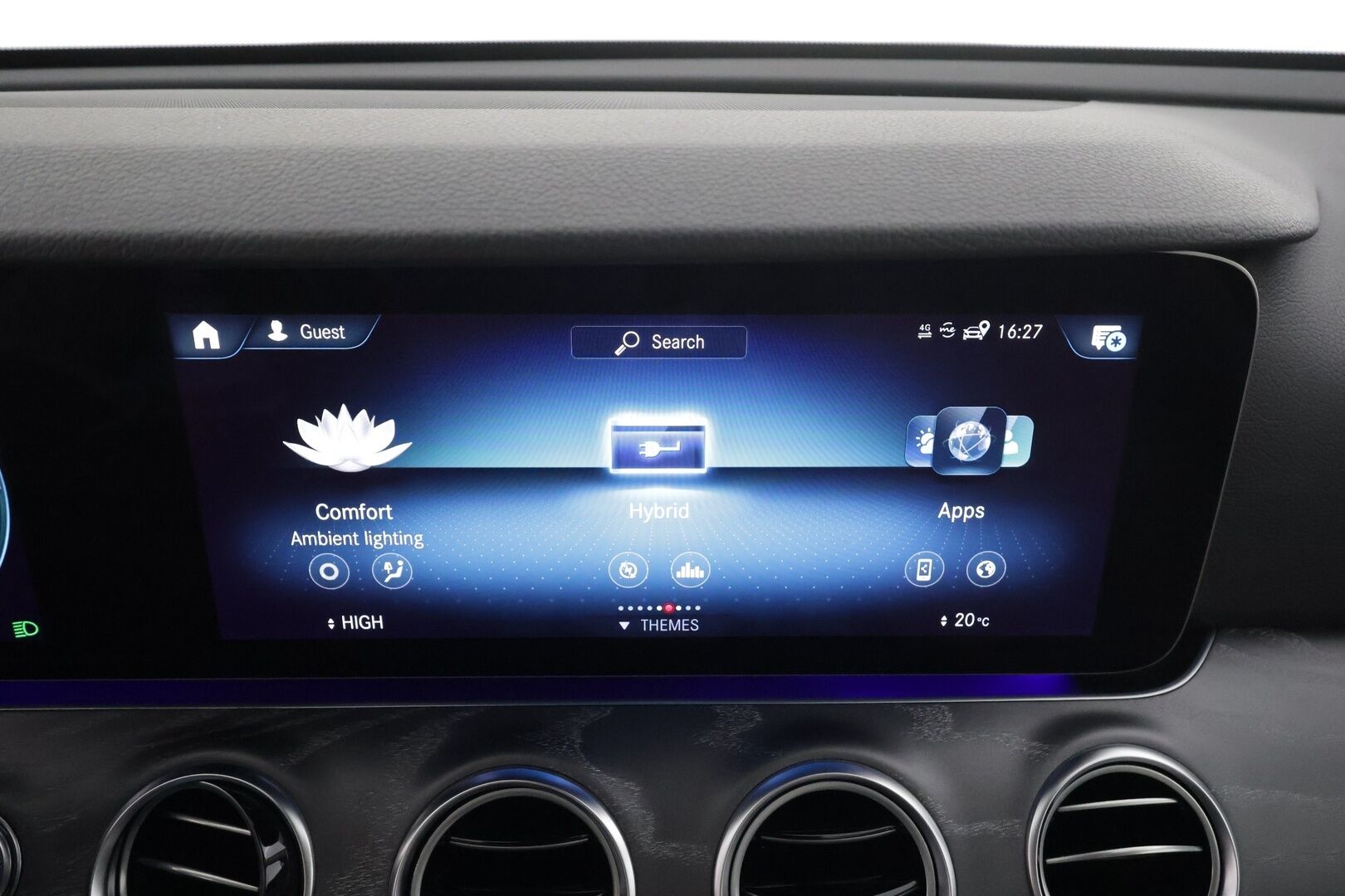 MERCEDES-BENZ E 2023 300 de 4Matic T 9G-Tronic Avantgarde * Distronic+ / 360° / Burmester / Muistipenkit / Koukku / KeylessGo / Vaaleat nahat * - Akku kuntotarkastettu / Kahdet renkaat aluvanteilla / Merkkihuollettu