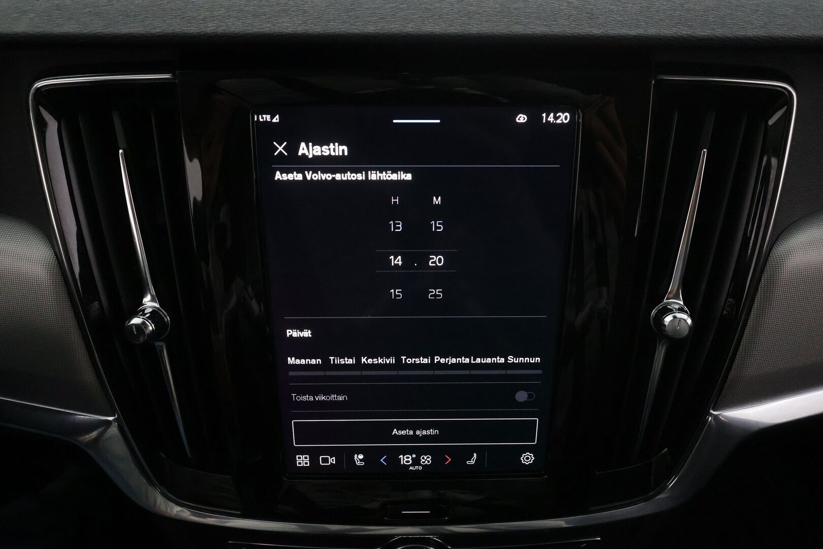 Volvo V90 2022 T6 Recharge TwE AWD Inscription Expression aut * Muistipenkit / Webasto / Adapt.Vakkari / Vetokoukku / 360-Kamera / - Akku kuntotarkastettu SoH 95% / Kahdet renkaat aluvanteilla / Merkkihuollettu / Facelift!