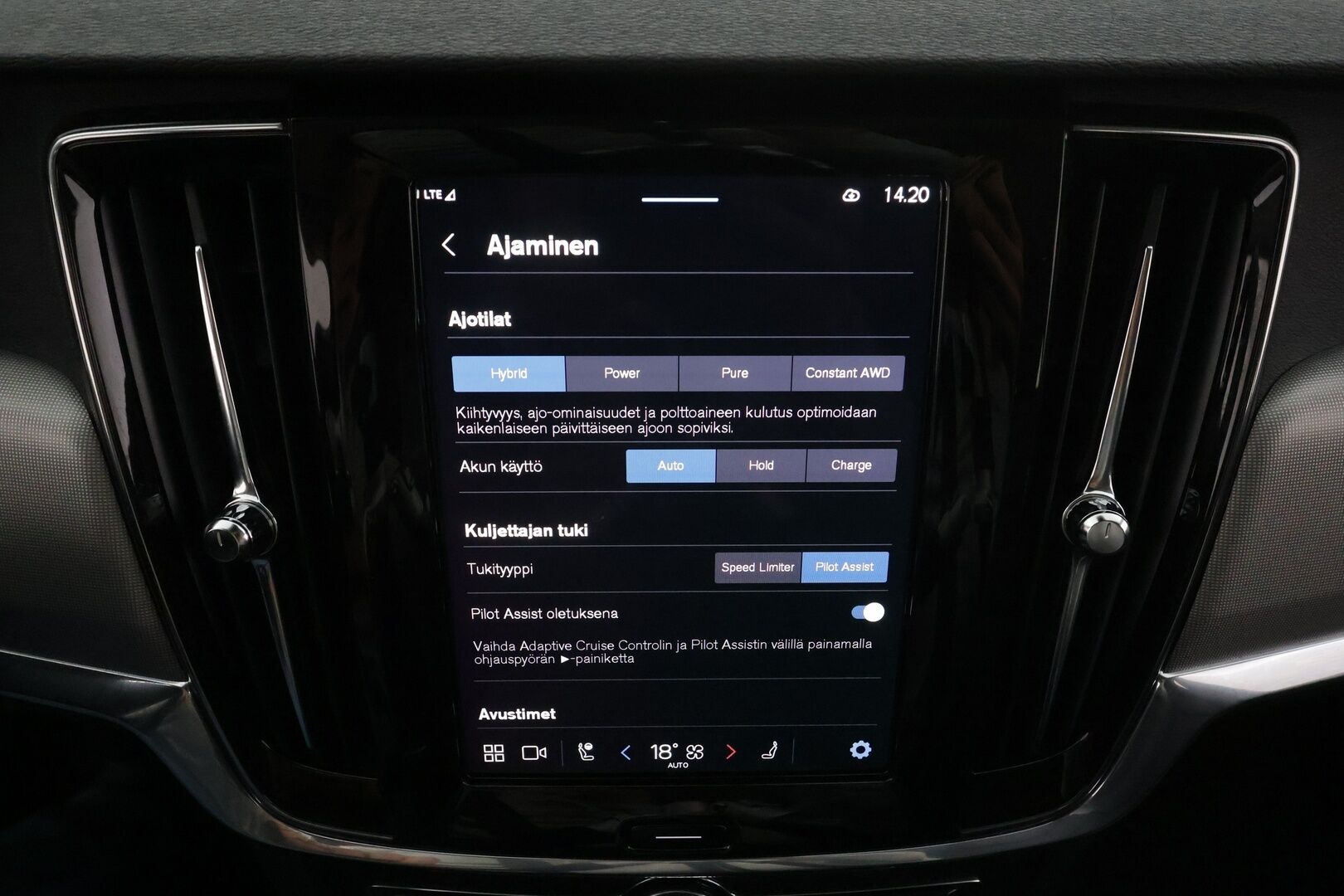 Volvo V90 2022 T6 Recharge TwE AWD Inscription Expression aut * Muistipenkit / Webasto / Adapt.Vakkari / Vetokoukku / 360-Kamera / - Akku kuntotarkastettu SoH 95% / Kahdet renkaat aluvanteilla / Merkkihuollettu / Facelift!