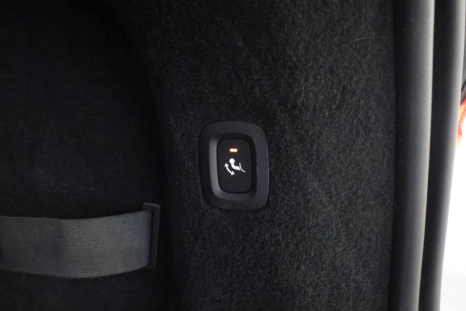 Volvo V90 2022 T6 Recharge TwE AWD Inscription Expression aut * Muistipenkit / Webasto / Adapt.Vakkari / Vetokoukku / 360-Kamera / - Akku kuntotarkastettu SoH 95% / Kahdet renkaat aluvanteilla / Merkkihuollettu / Facelift!