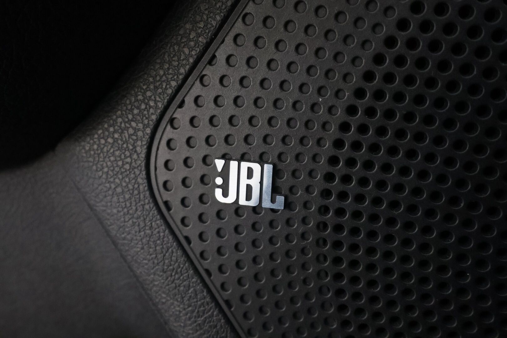 KIA NIRO 2022 64 kWh Spirit * ILP / Kamera / ACC / LED / JBL / Apple & Android / Keyless* - KATSO POIKKEUKSELLINEN HINTA! / Mekkihuollettu / SoH 97.9% / Puhdas CarVertical / ALV