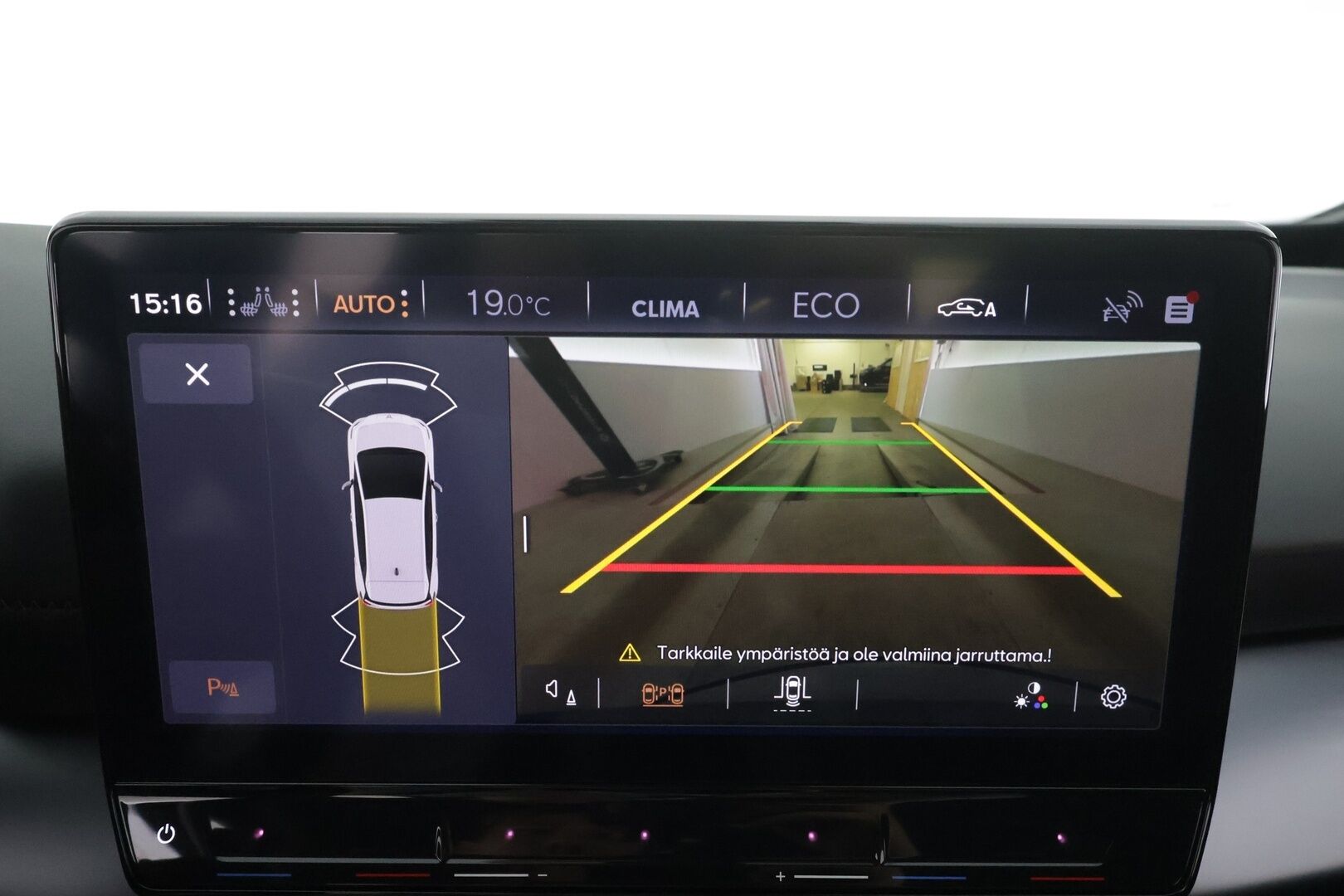CUPRA BORN 2023 e-Boost 170 kW * ILP / ACC / LED / P.Kamera / Kaistavahti / Navi / Keyless * - Kattavat ajoavustimet / 2x Latauskaapelit / Kahdet renkaat