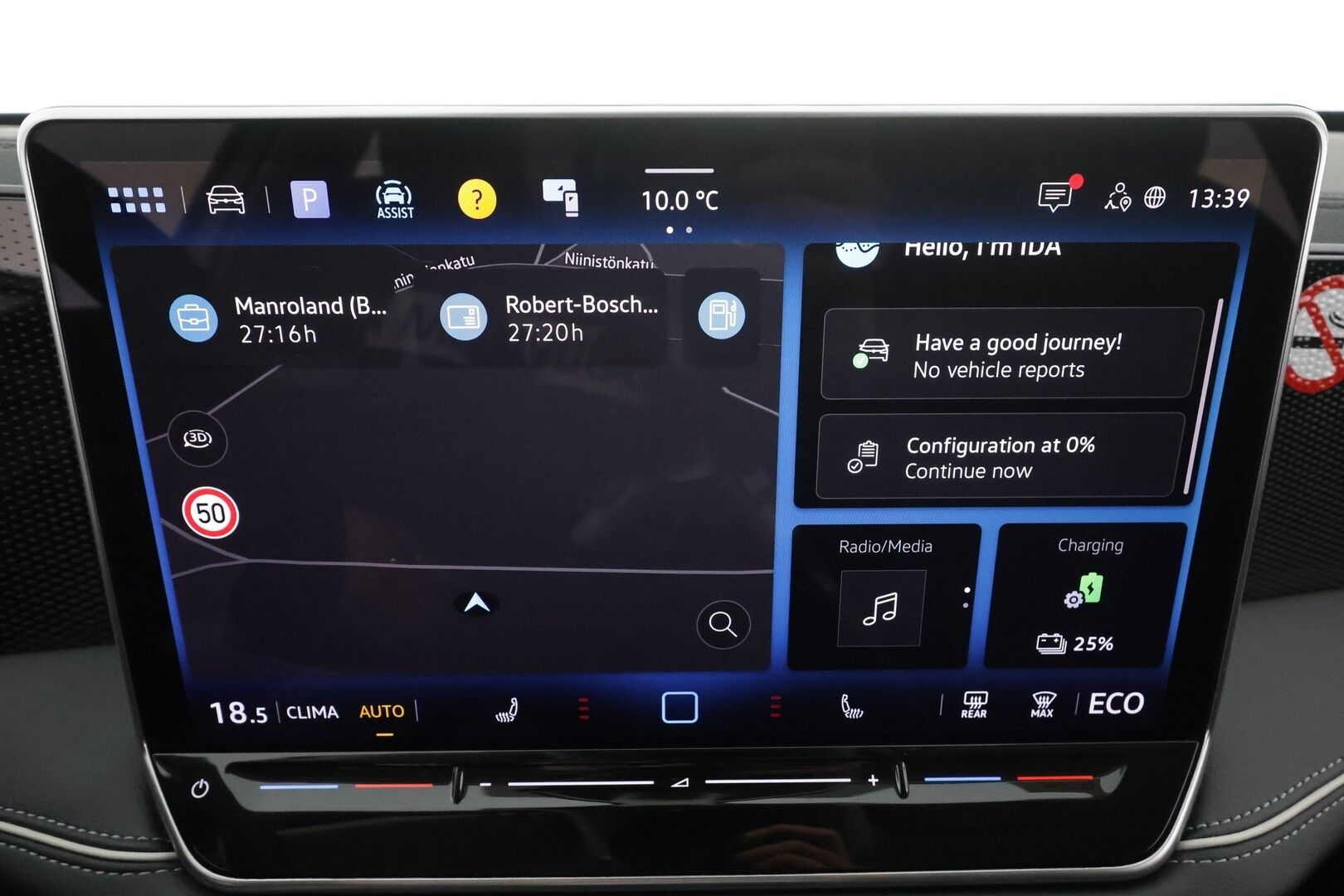 VOLKSWAGEN PASSAT 2025 Variant Elegance Business eHybrid 150 kW DSG-automaatti * Lisälämmitin / Adapt.Vakkari / Vetokoukku / Peruutuskamera / Hieronta / Navi - Akku kuntotarkastettu / 2x Latauskaapelit / Kahdet renkaat / Nahka-Alcantara