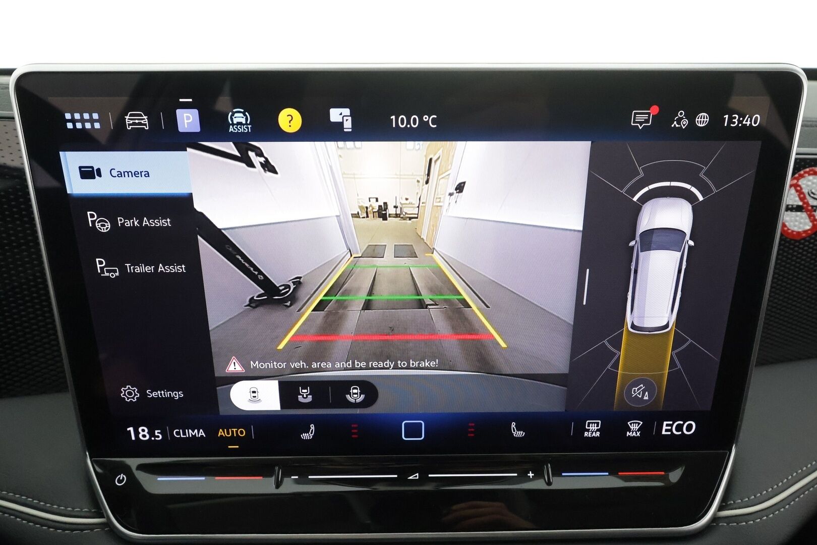 VOLKSWAGEN PASSAT 2025 Business 1.5 TSi eHybrid 110kW DSG * Koukku / ACC / LED / P.Kamera / Hierovat Sportpenkit / Navi * - 2x Latauskaapelit / Kahdet renkaat 