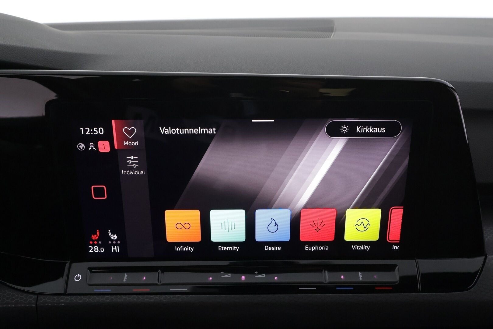 VOLKSWAGEN GOLF 2023 GTi 180 kW DSG * ACC / IQ LED / P.kamera / Sporttipenkit / Apple & Android * - Suomi-auto / Merkkihuollettu / Kahdet renkaat