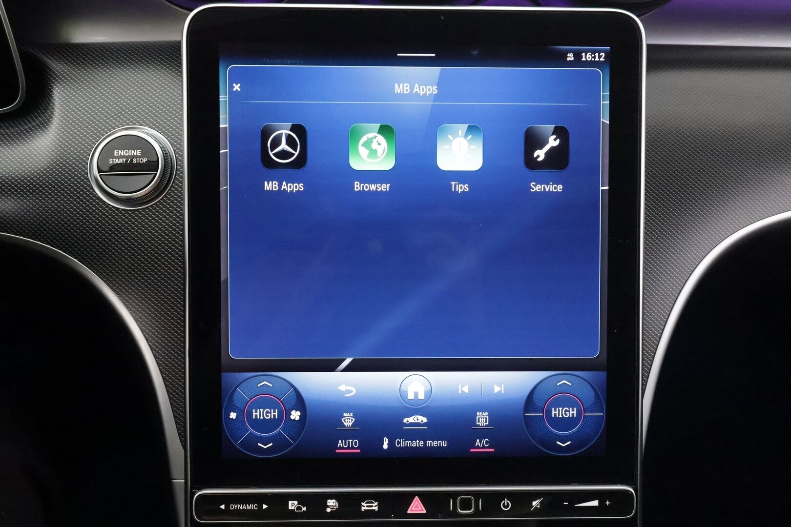 MERCEDES-BENZ C 2023 300 de 4Matic * Distronic Pro / P.kamera / Koukku / LED / Navi / Puolinahat / Sähköluukku * - Kahdet renkaat aluvanteilla