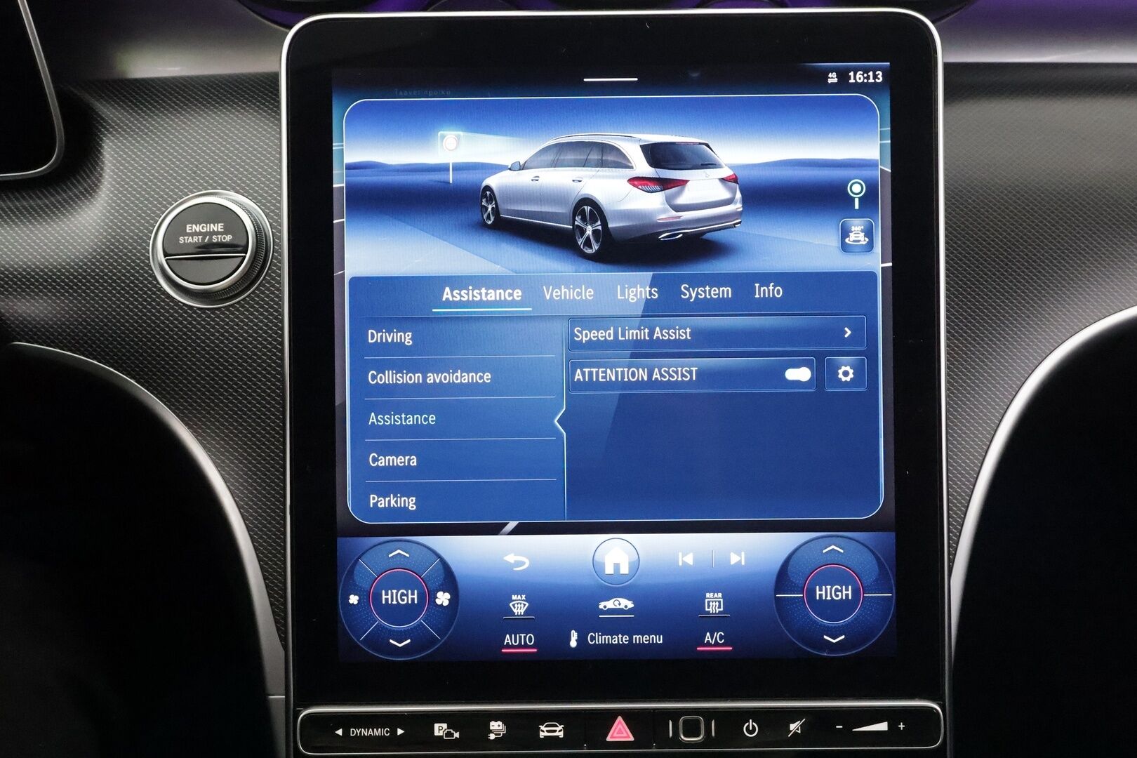 MERCEDES-BENZ C 2023 300 de 4Matic * Distronic Pro / P.kamera / Koukku / LED / Navi / Puolinahat / Sähköluukku * - Kahdet renkaat aluvanteilla