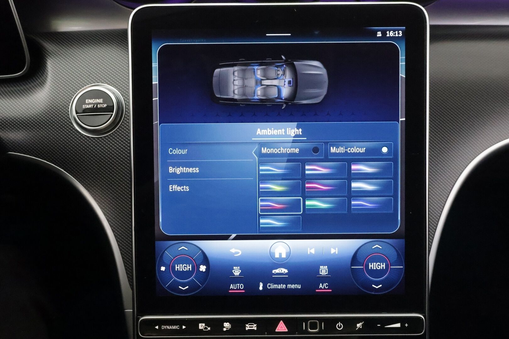 MERCEDES-BENZ C 2023 300 de 4Matic * Distronic Pro / P.kamera / Koukku / LED / Navi / Puolinahat / Sähköluukku * - Kahdet renkaat aluvanteilla