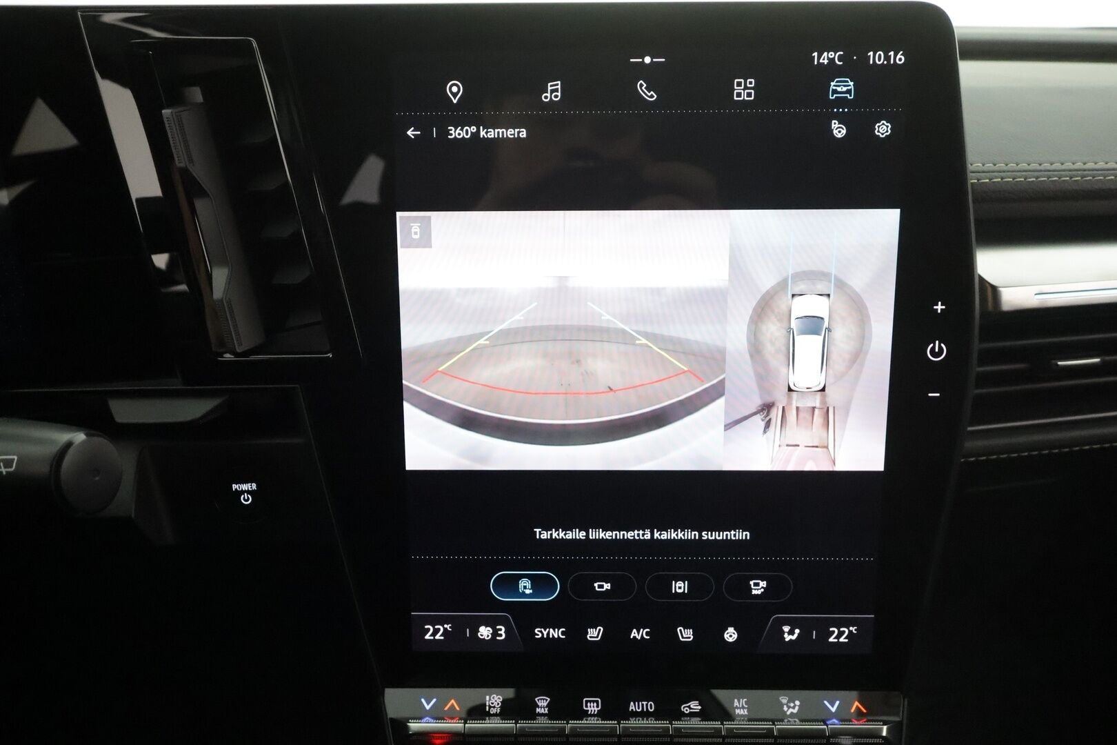 RENAULT MEGANE 2022 E-TECH Electric 60kWh Iconic * H&K / ILP / ACC / Hierovat Muistinahat / 360 / Kaistavahti / Navi / Digimittaristo * - Kahdet renkaat aluvanteilla