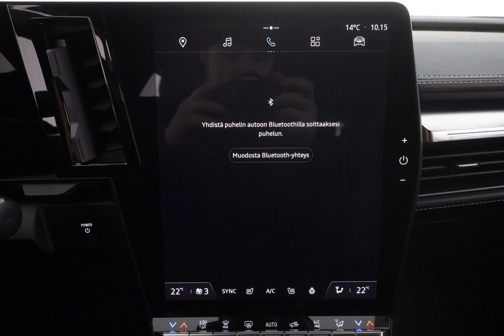 RENAULT MEGANE 2022 E-TECH Electric 60kWh Iconic * H&K / ILP / ACC / Hierovat Muistinahat / 360 / Kaistavahti / Navi / Digimittaristo * - Kahdet renkaat aluvanteilla