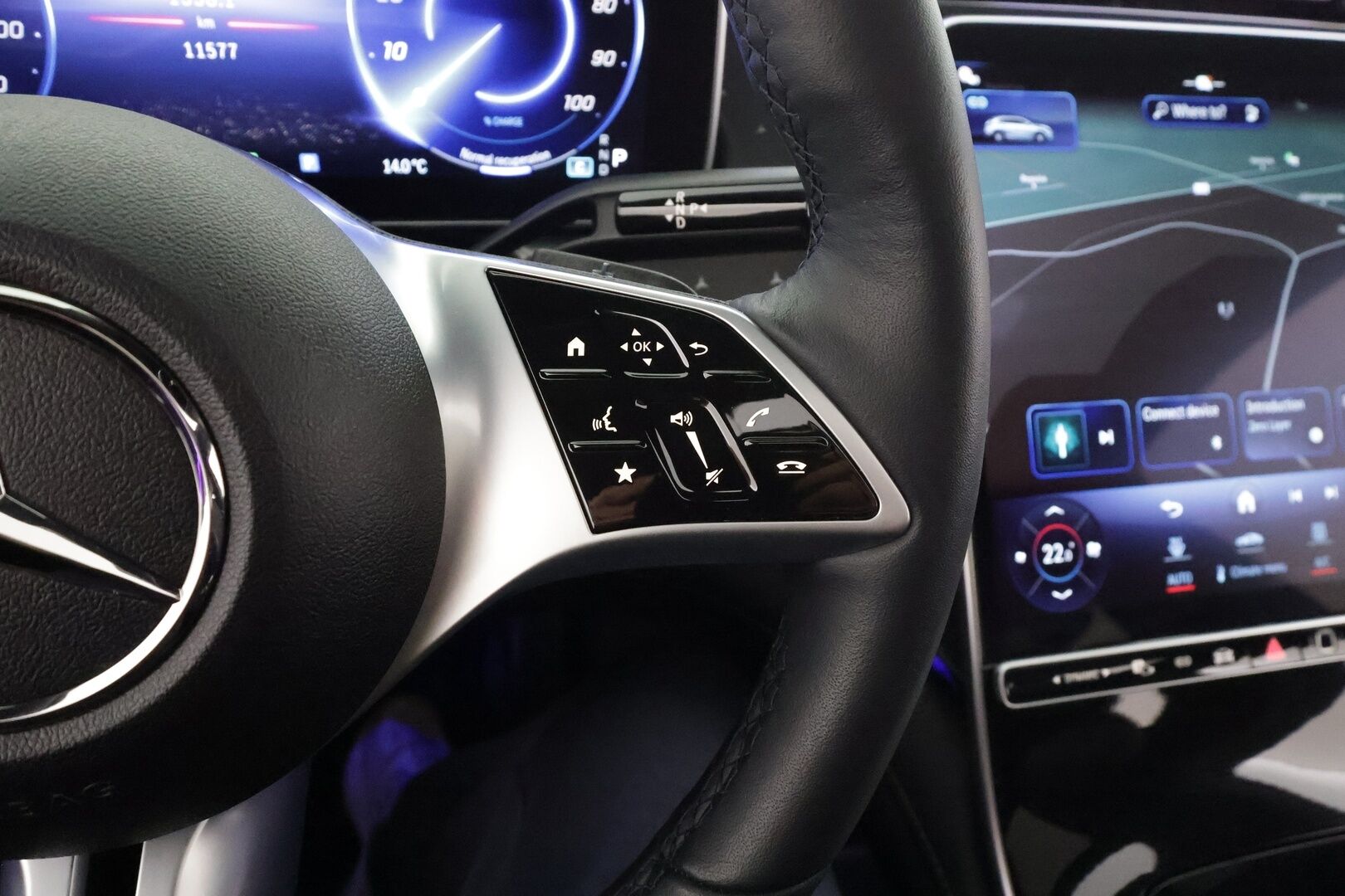 MERCEDES-BENZ EQE SUV 2024 350 4MATIC SUV * Adapt.Vakkari / Burmester / Muistipenkit / Digital Led-ajovalot / Peruutuskamera 360 / Panoraama *