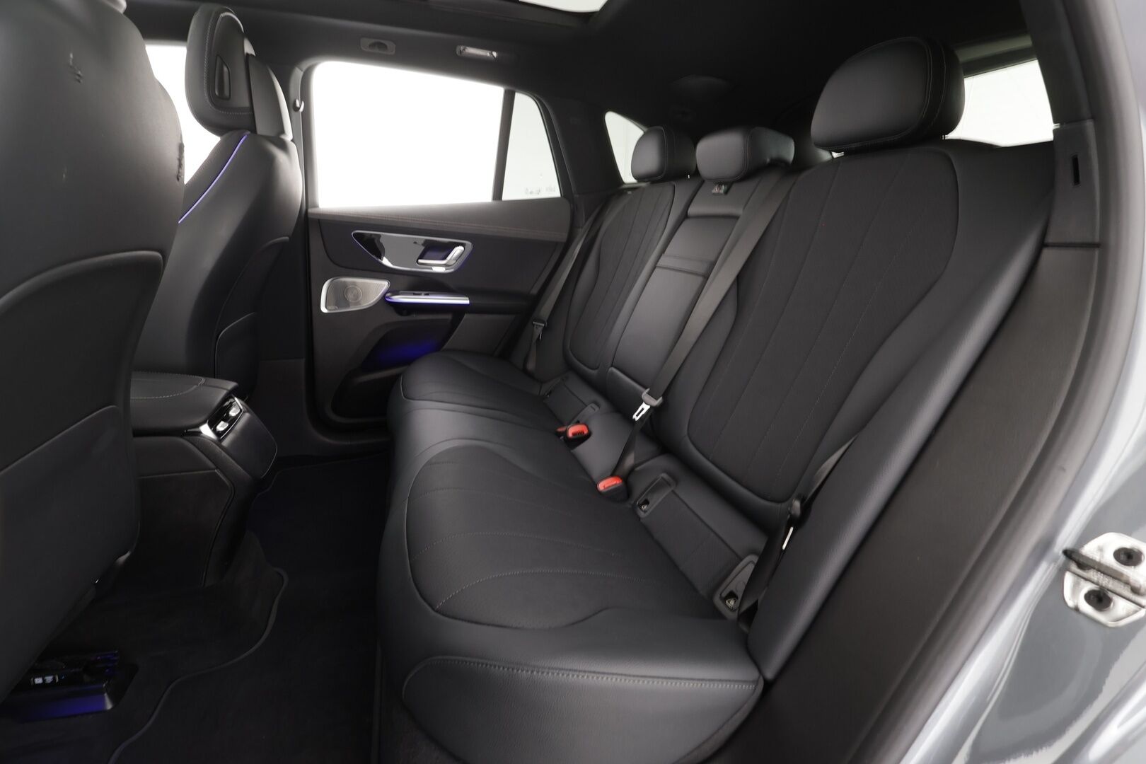 MERCEDES-BENZ EQE SUV 2024 350 4MATIC SUV * Adapt.Vakkari / Burmester / Muistipenkit / Digital Led-ajovalot / Peruutuskamera 360 / Panoraama *