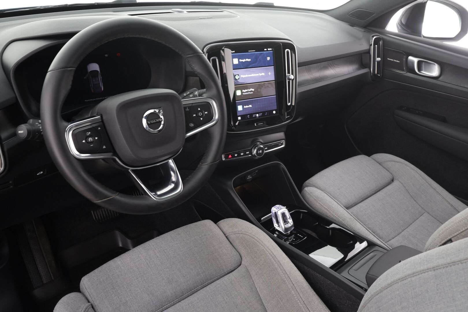 Volvo C40 2023 Recharge Twin Ultimate * ACC / 360° / H&K / Koukku / ILP / Pixel LED / Lasikatto / Muistipenkki / KeylessGo / BLIS * - Akku kuntotarkastettu / Merkkihuollettu / Huippu varusteet / Alv