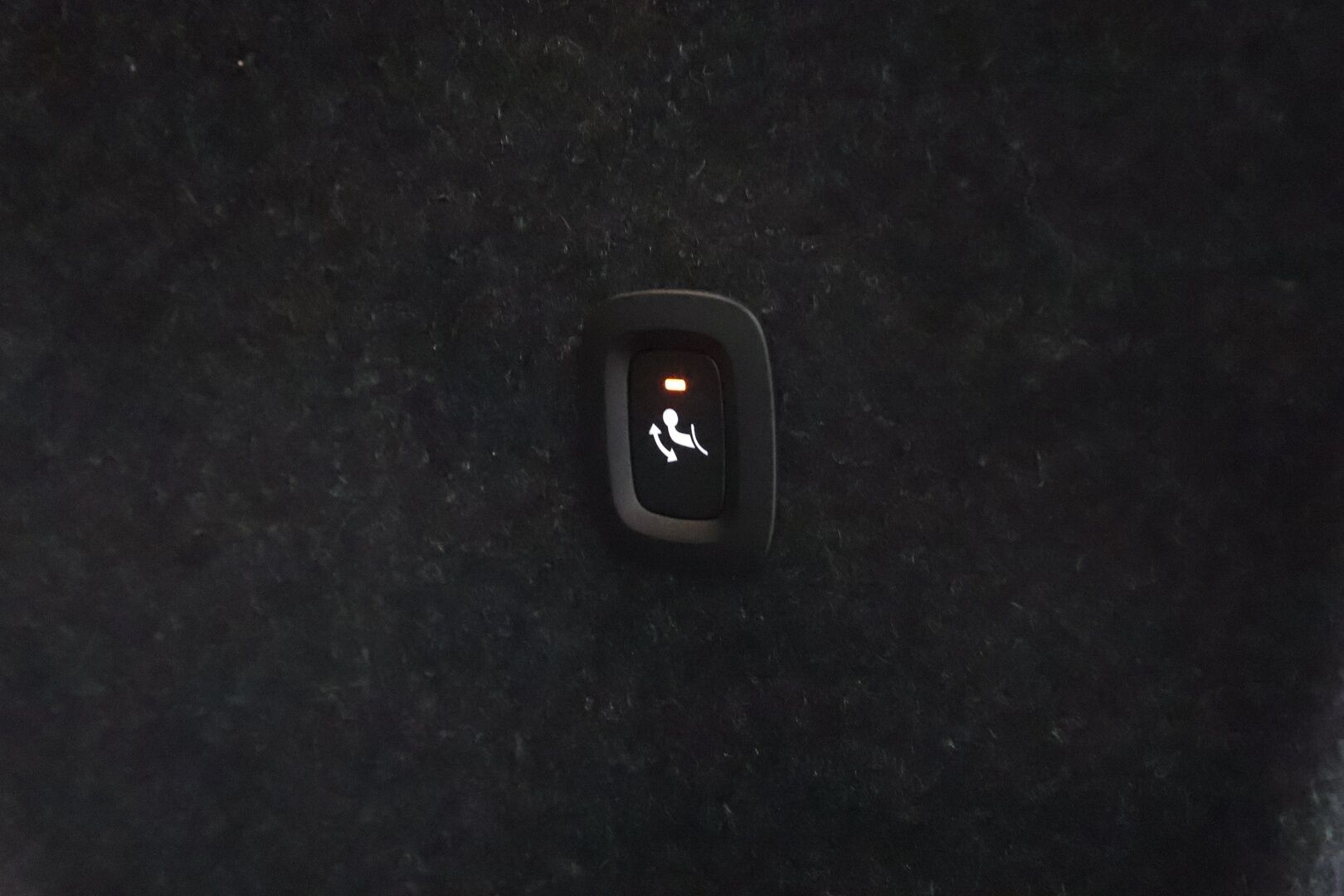 Volvo C40 2023 Recharge Twin Ultimate * ACC / 360° / H&K / Koukku / ILP / Pixel LED / Lasikatto / Muistipenkki / KeylessGo / BLIS * - Akku kuntotarkastettu / Merkkihuollettu / Huippu varusteet / Alv