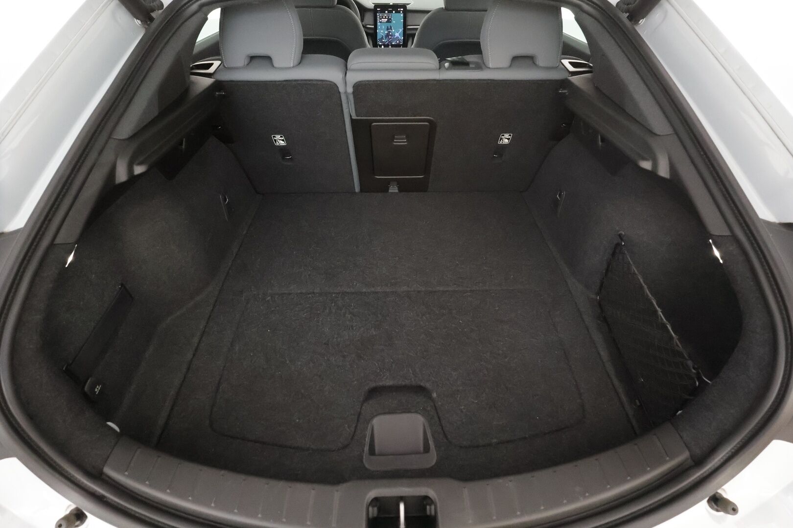 POLESTAR 2 2022 Dual Motor 78 kWh * ACC / ILP / Pixel-LED / Lasikatto / H&K / 360-Kamera / Sporttipenkit / Apple&Android * - Merkkihuollettu / Koti & kauppalaturi