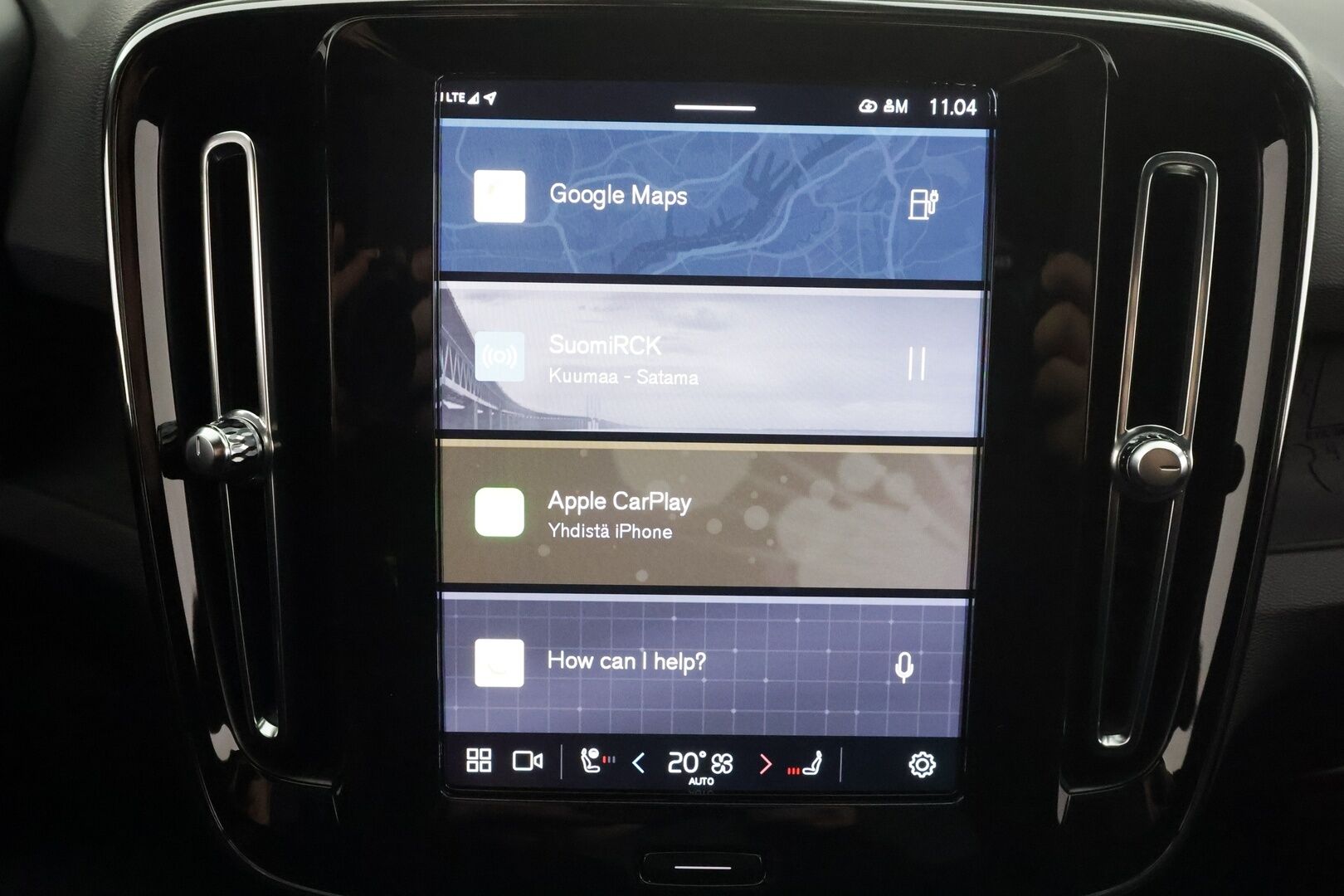 Volvo C40 2023 Recharge Single Motor Plus * ACC / Pilot assist / ILP / LED / Muistipenkki / P.kamera / Koukku / Sporttipenkit * - Akku kuntotarkastettu / Kahdet renkaat / Koti & Kauppalaturi